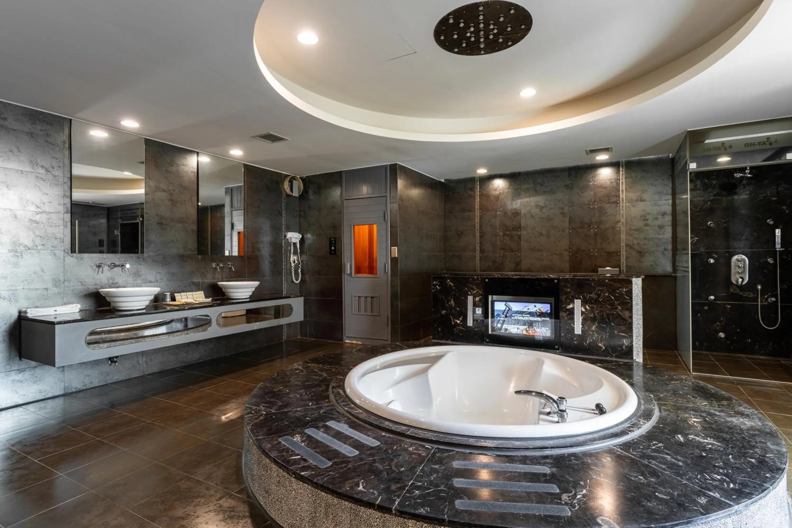 Bathroom in OHYA Chain Boutique Motel-Xinying