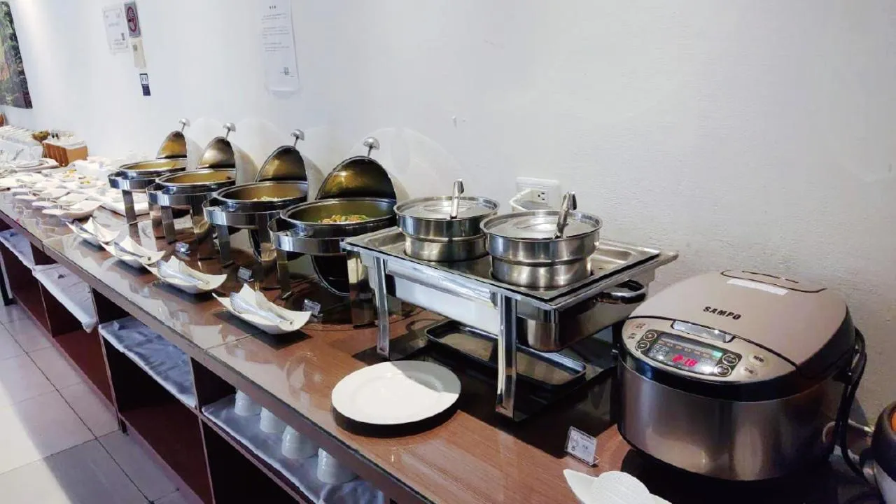 Restaurant/places to eat in All-Ur Boutique Motel -Chia Yi Branch