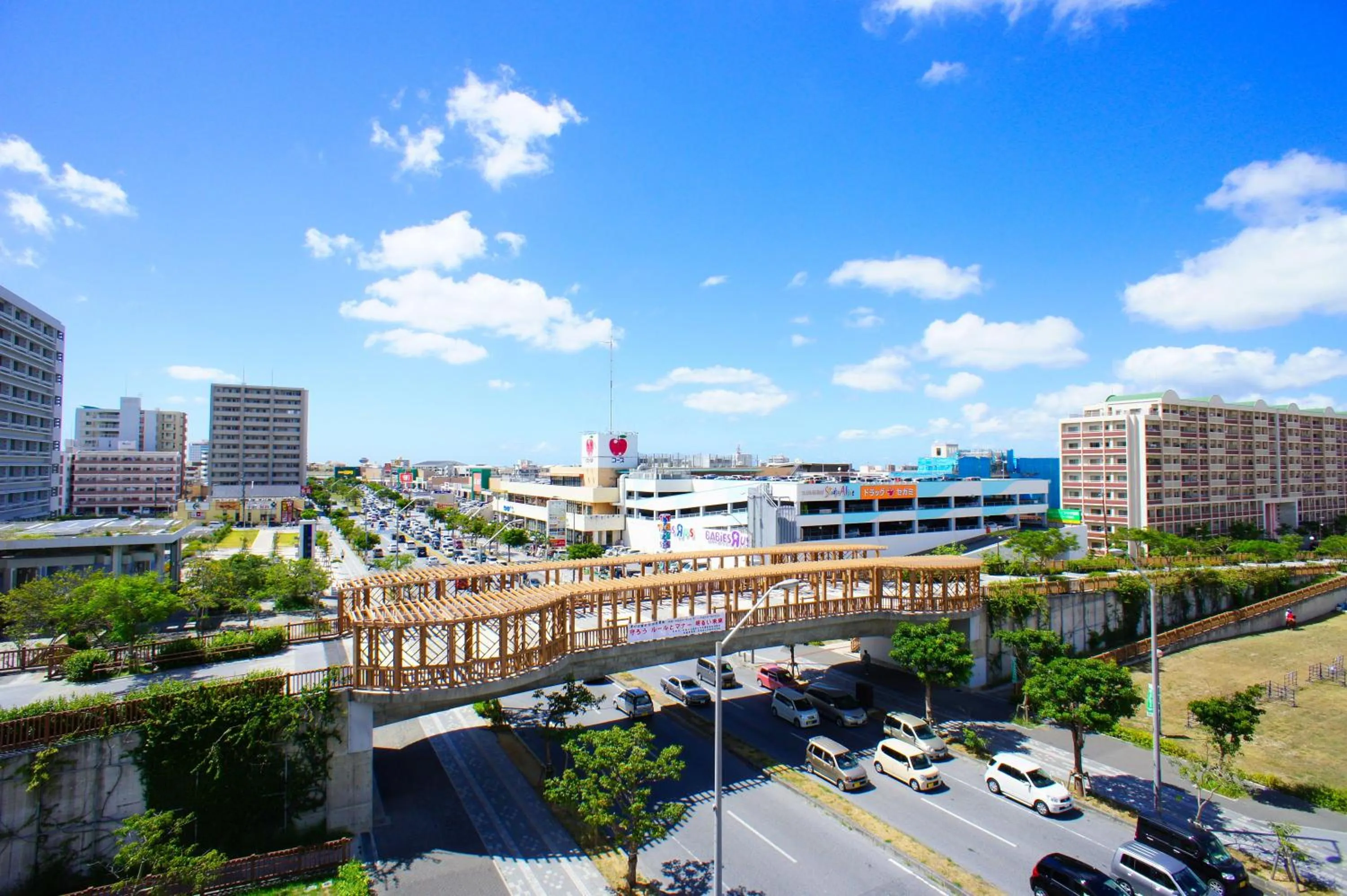 Nearby landmark in Nest Hotel Naha Kumoji