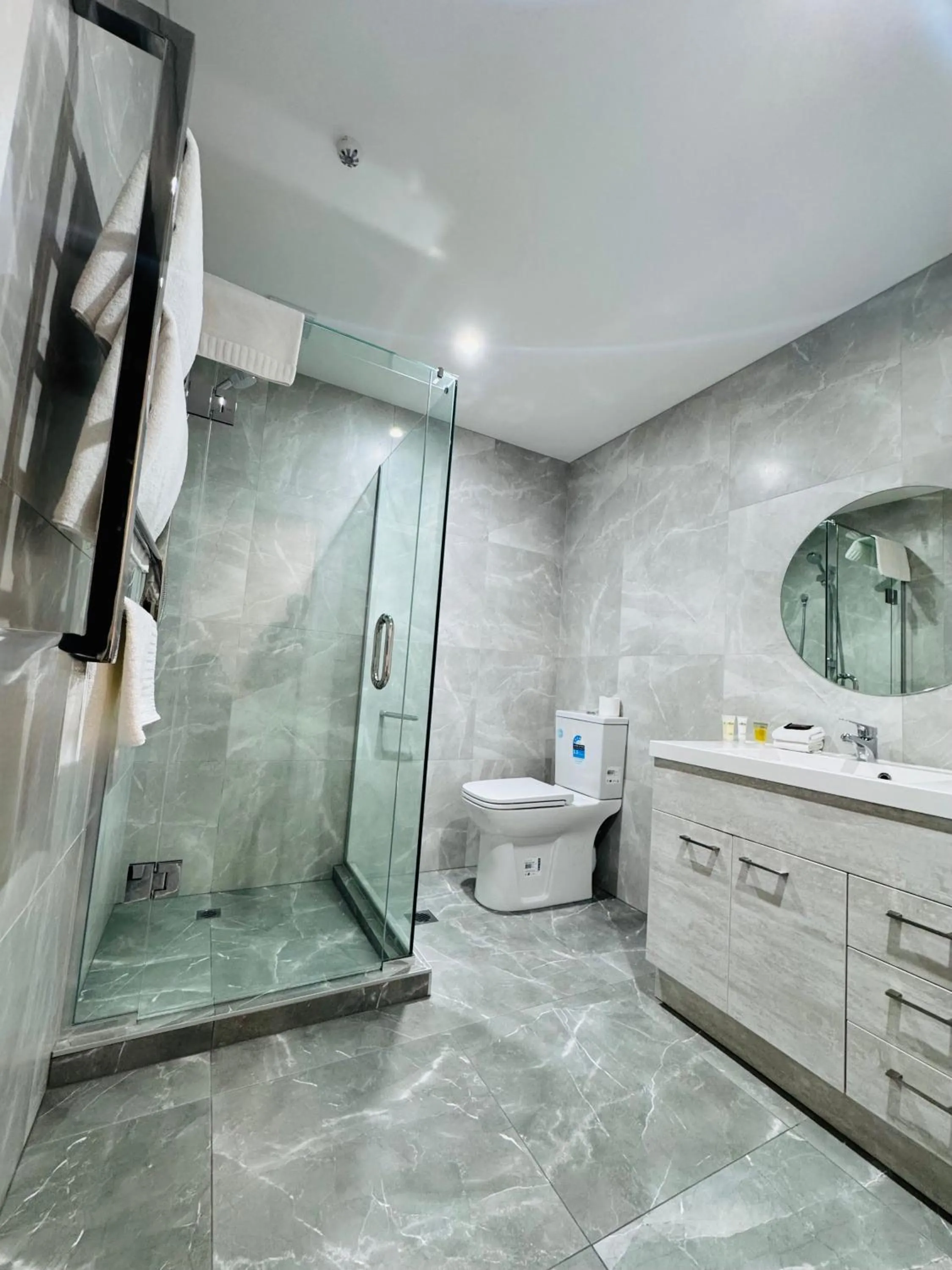 Shower in Bakers Lodge