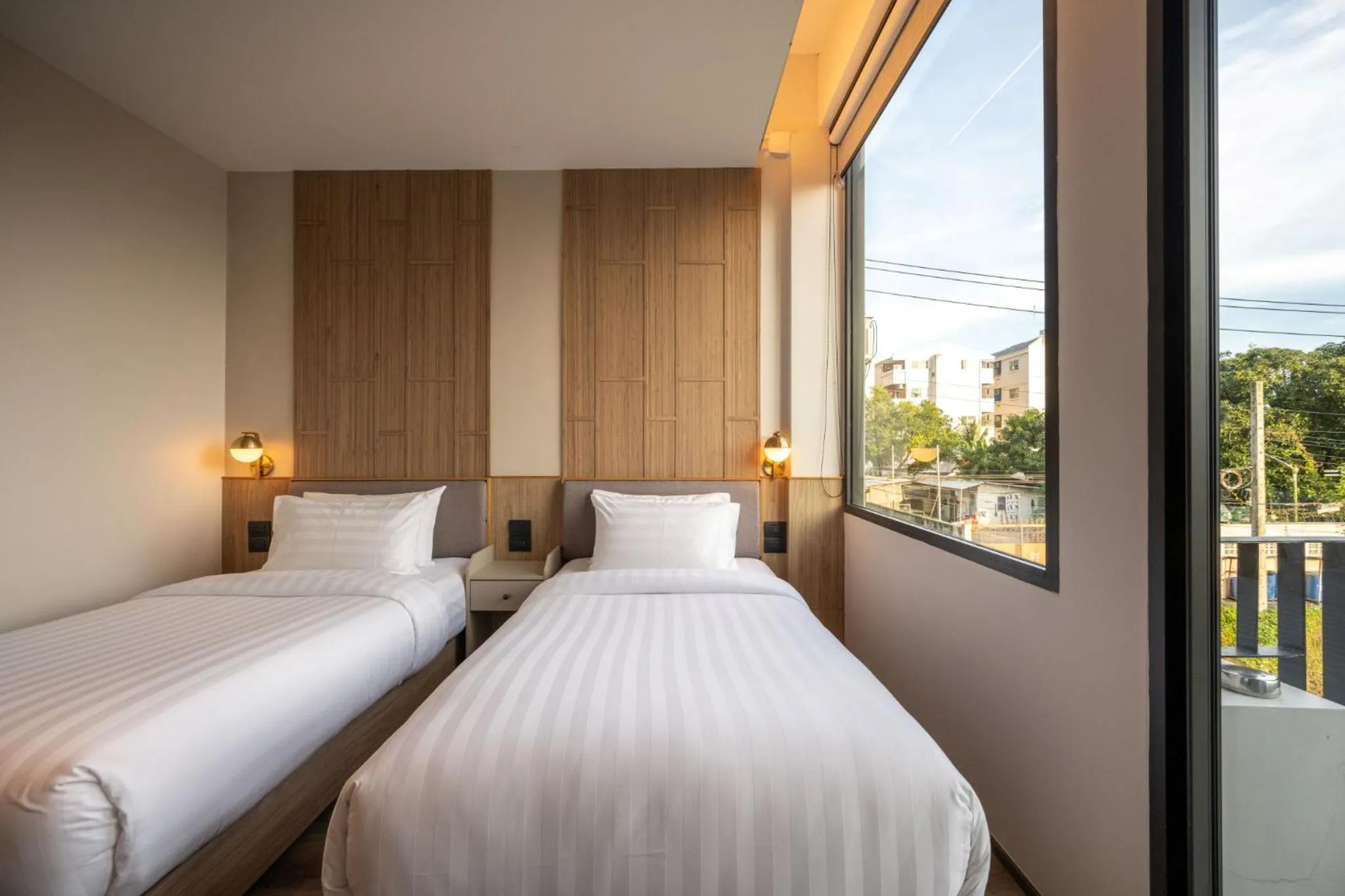 Bed in SHAN Villas Sukhumvit ฌานวิลล่า สุขุมวิท