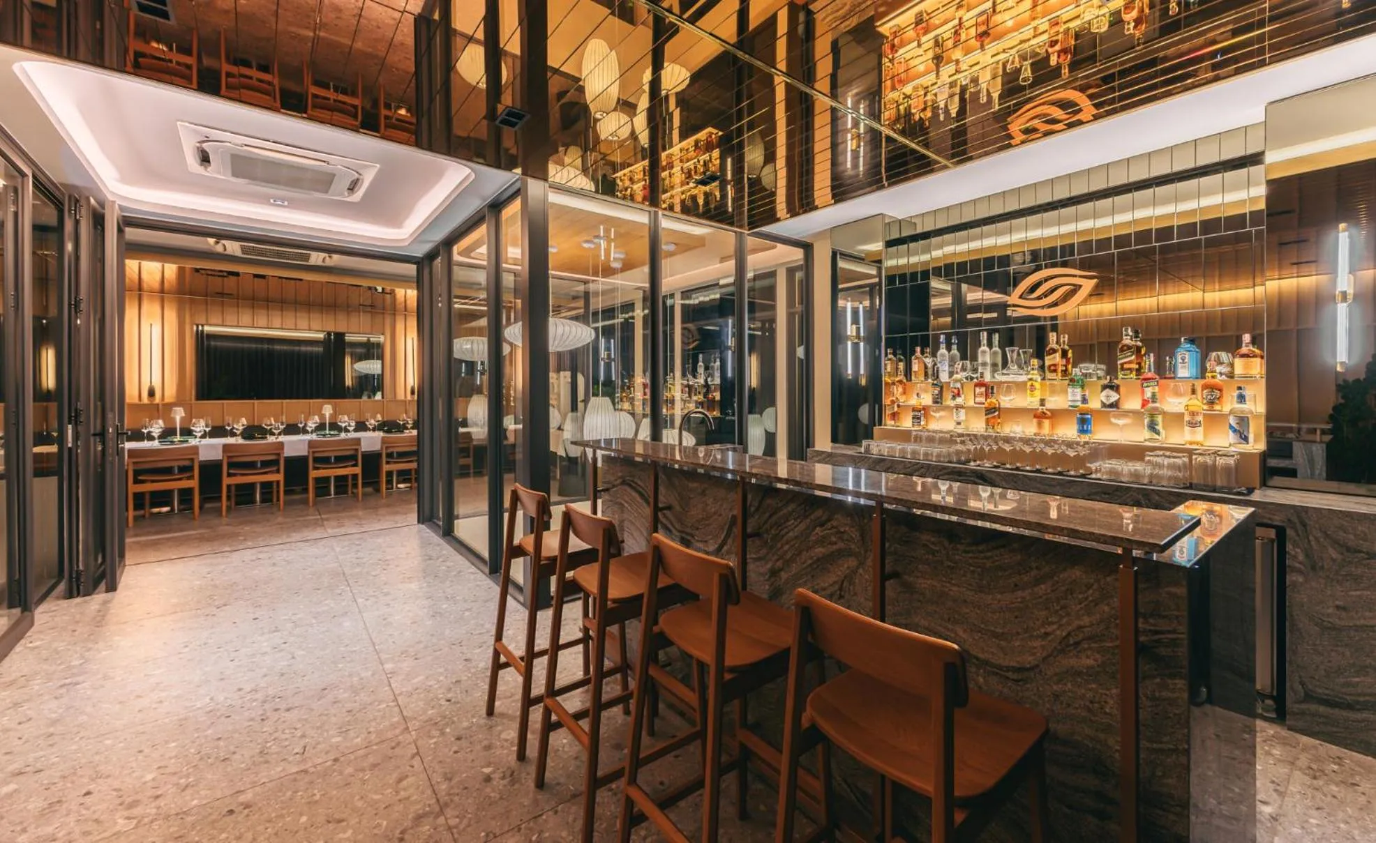 Restaurant/places to eat in SHAN Villas Sukhumvit ฌานวิลล่า สุขุมวิท