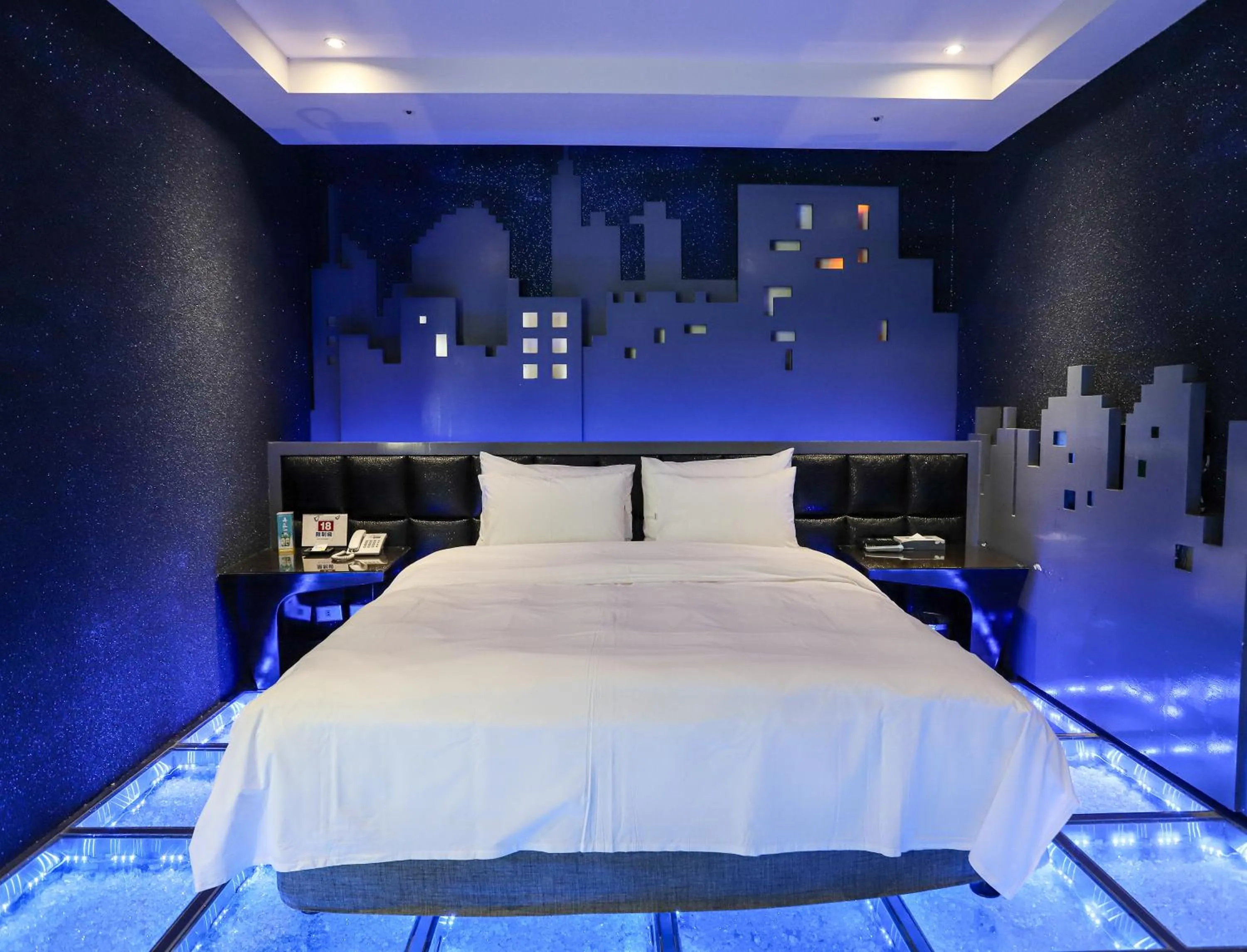 Bed in All-Ur Boutique Motel - Taichung Branch