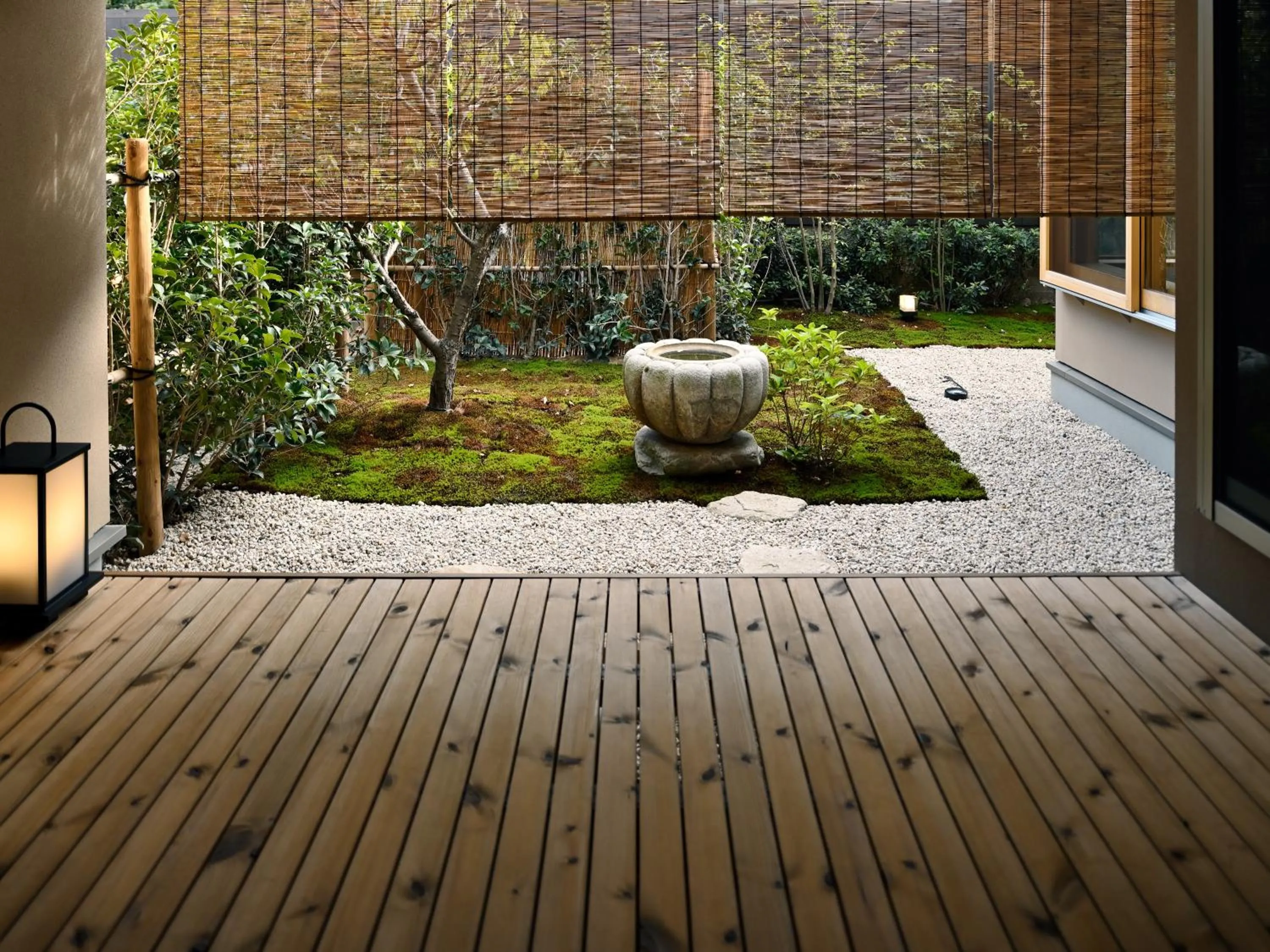 Photo of the whole room in Beniya