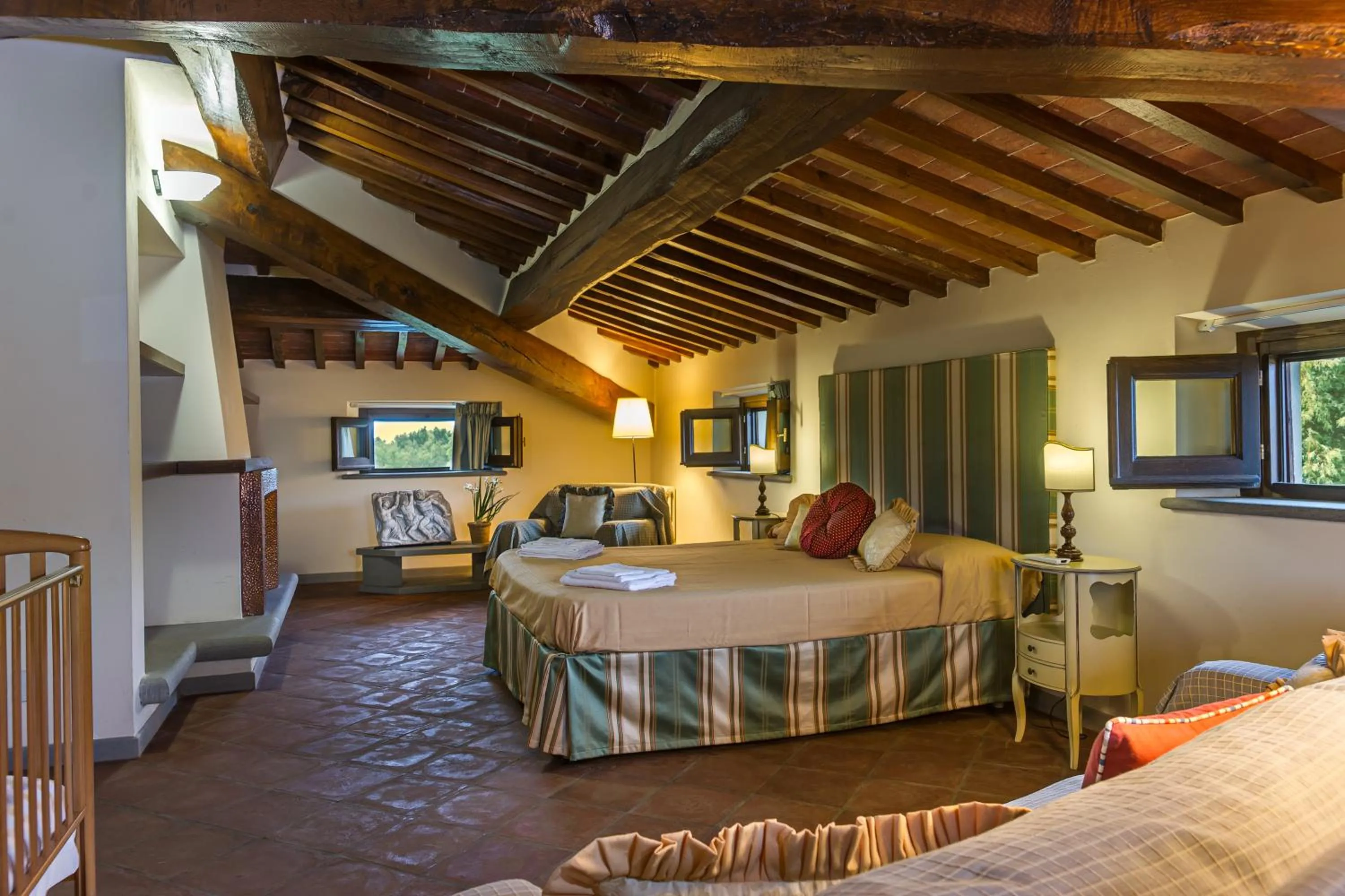 Bedroom, Bed in Villa Colombai