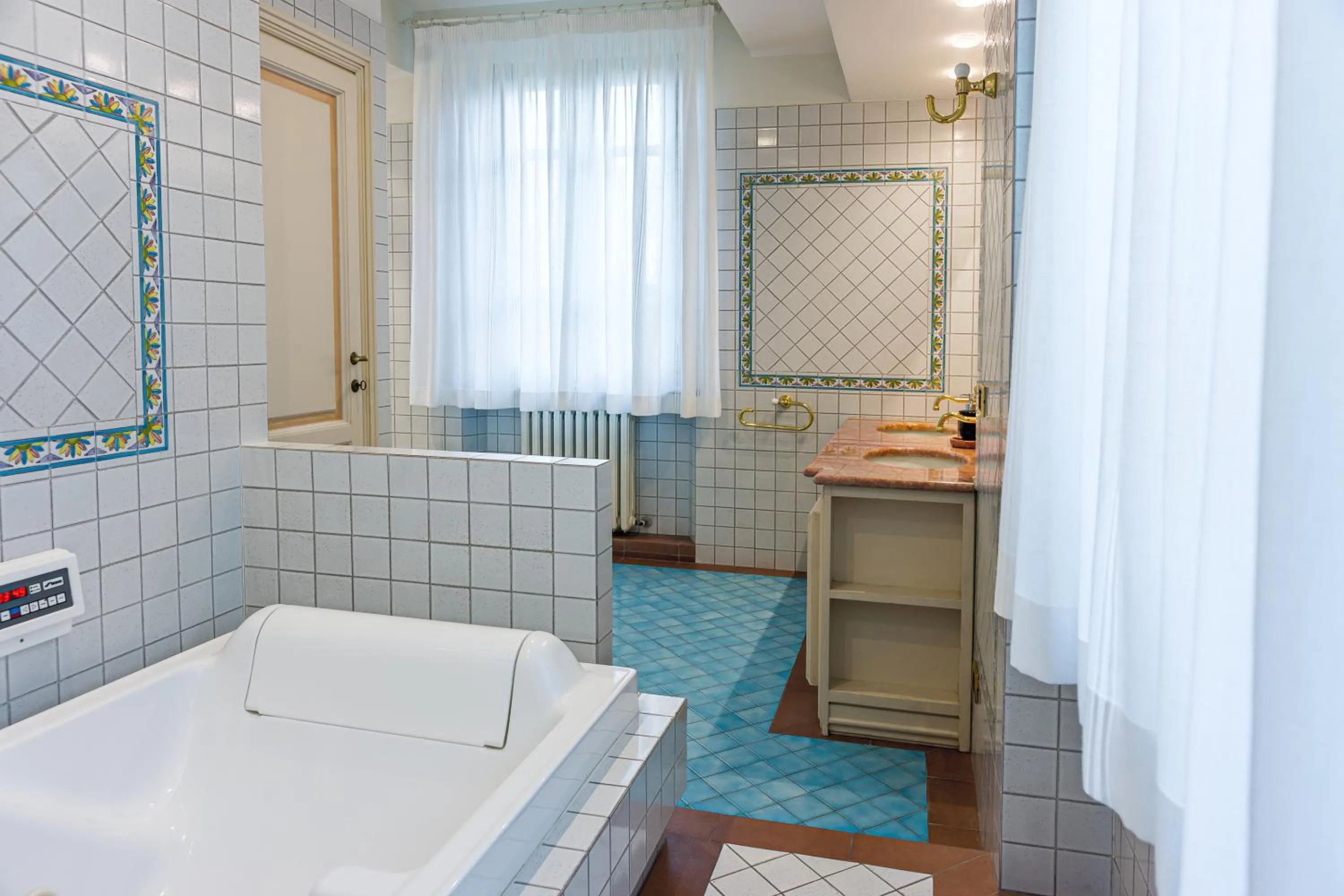 Shower in Villa Colombai