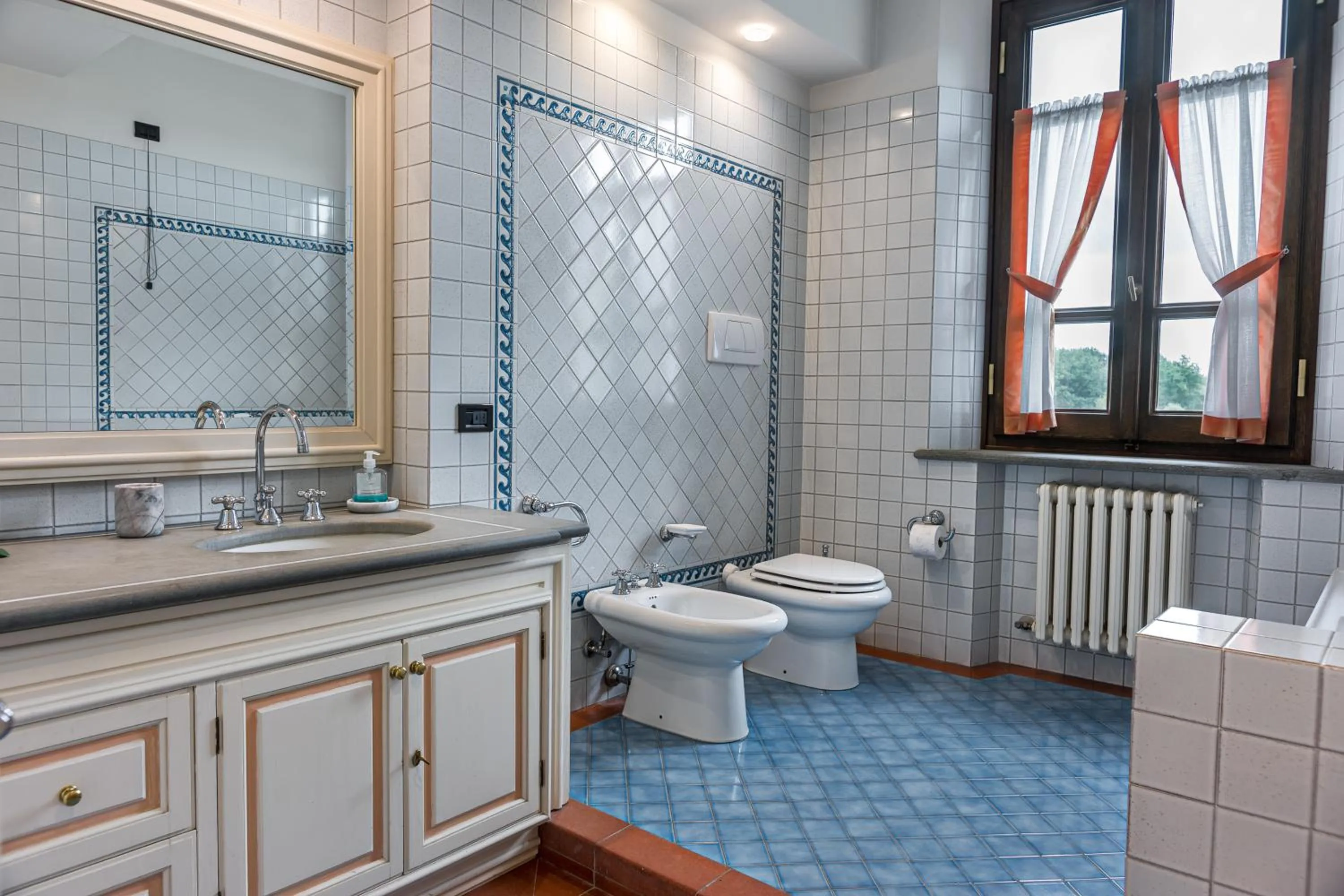 Toilet in Villa Colombai