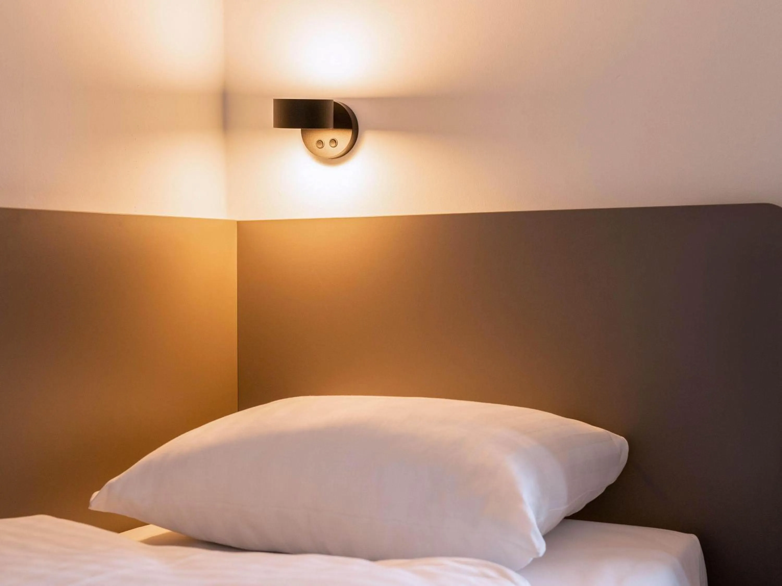 Photo of the whole room, Bed in B&B Hotel Freiburg-Süd