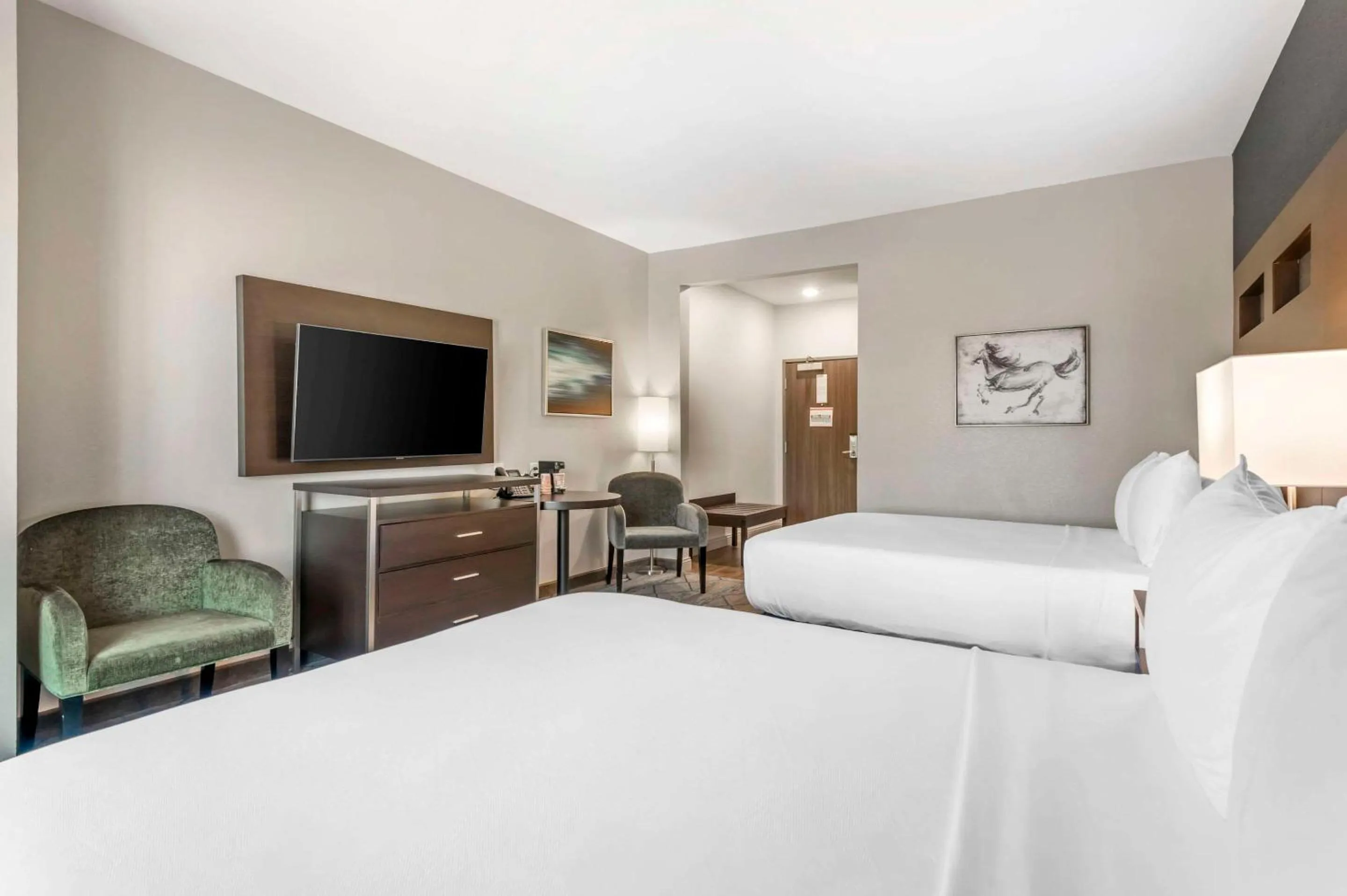 Bedroom, Bed in Comfort Inn & Suites Clarksville - Louisville North