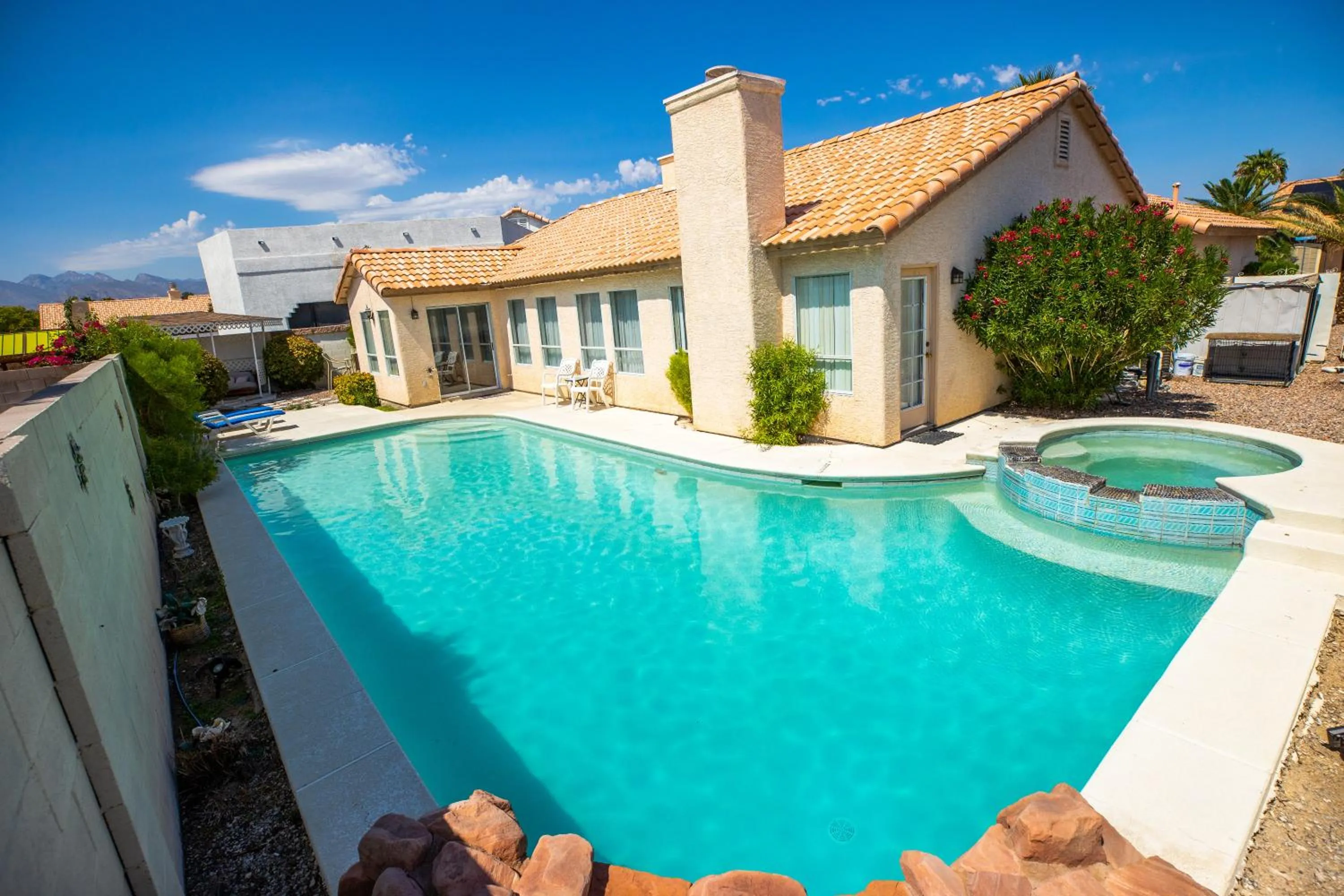 Pool view in Luxury 1900 SQ FT House Huge 46 FT Pool & Hot SPA