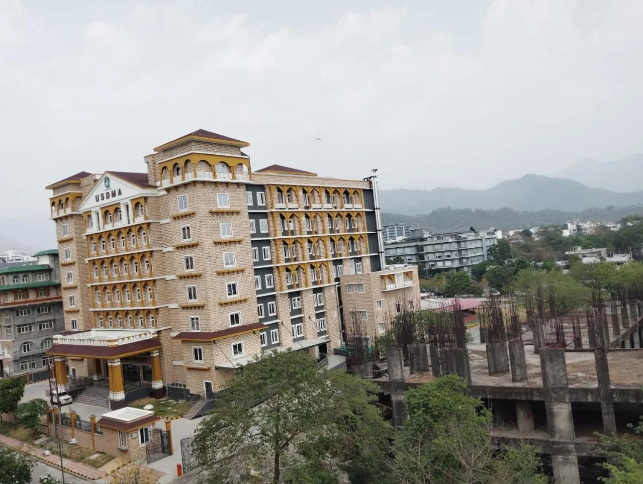 Property building in Hotel Livbox