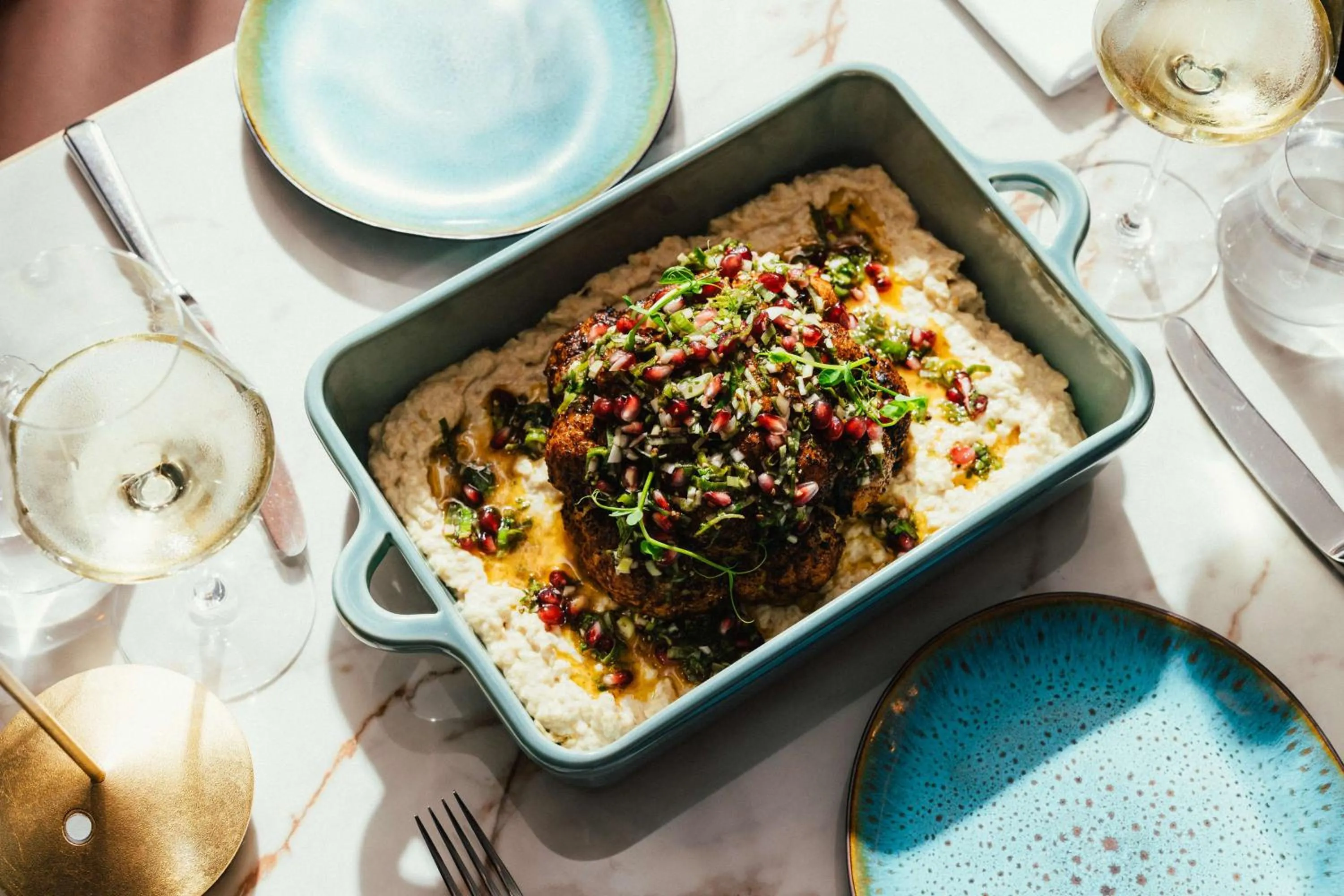 Lounge or bar in Hilton Vienna Plaza