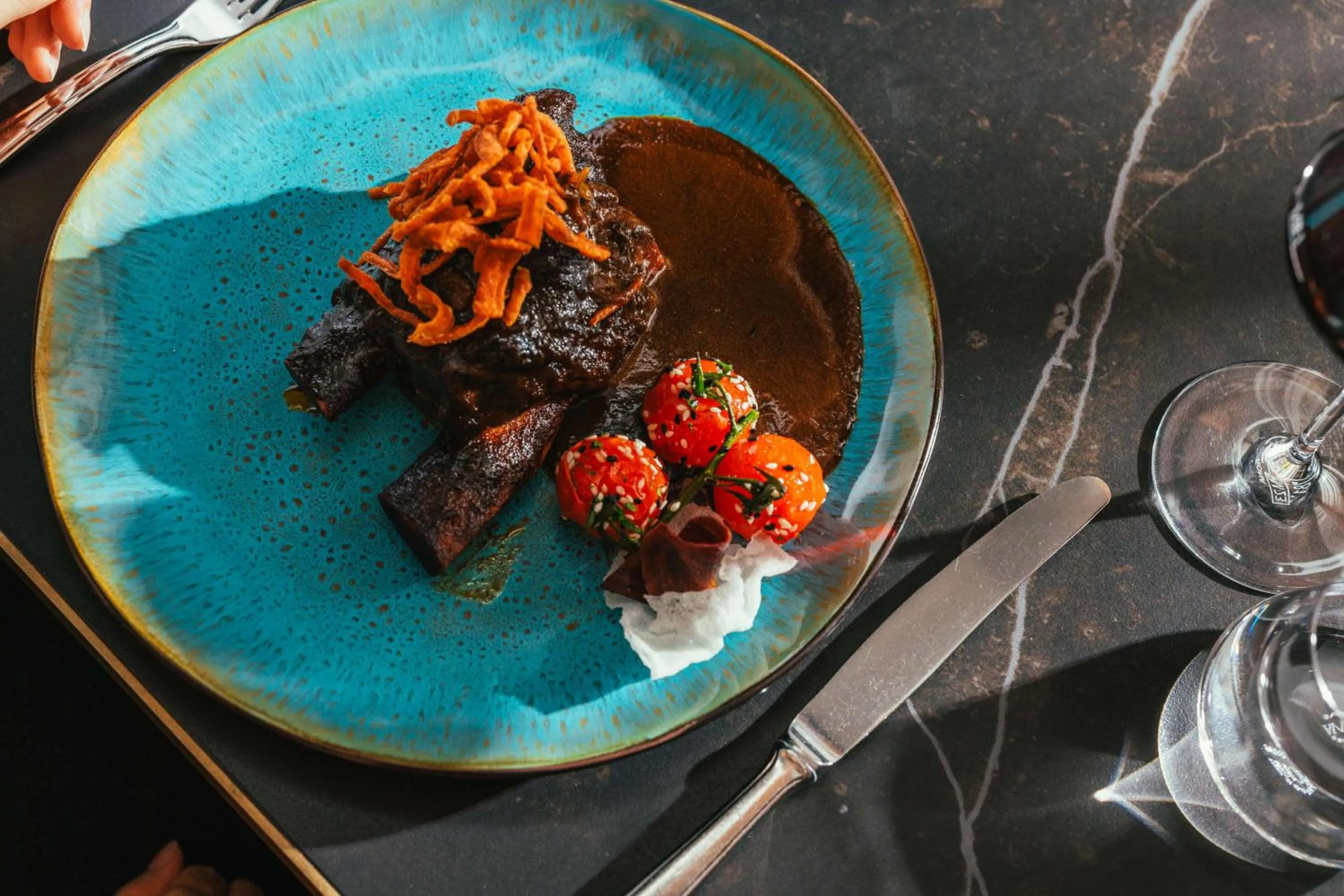 Lounge or bar in Hilton Vienna Plaza