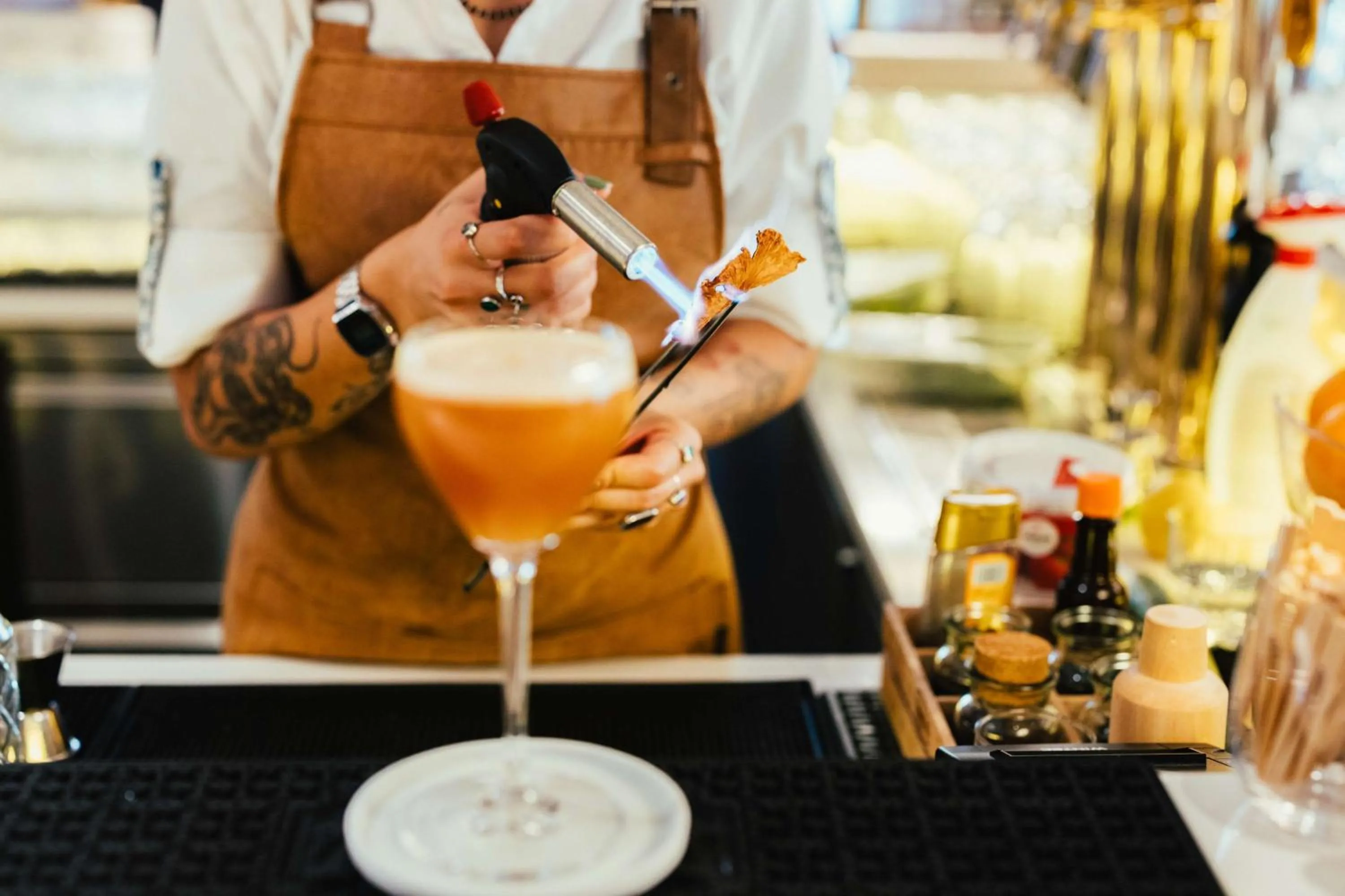 Lounge or bar in Hilton Vienna Plaza