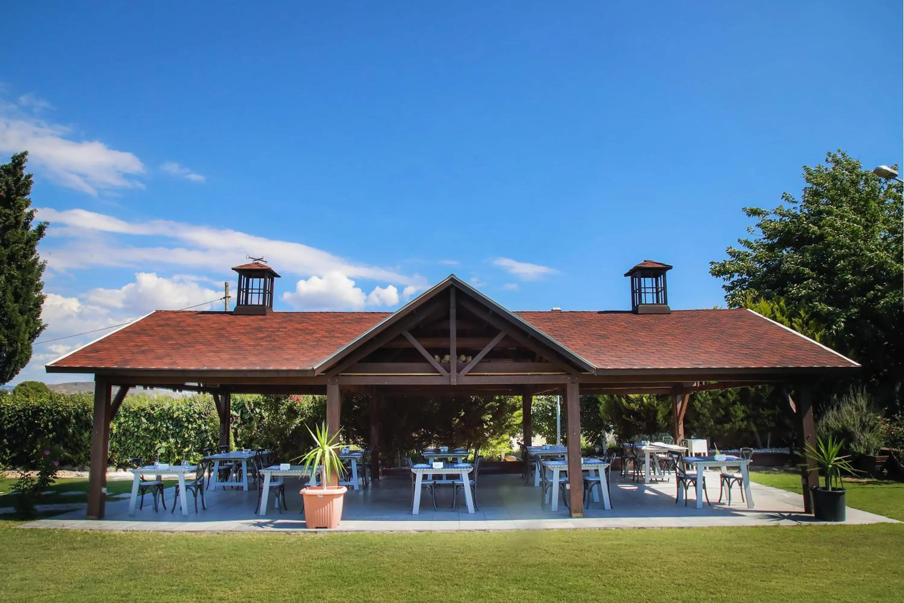 Restaurant/places to eat in Enki Suess Alaçatı