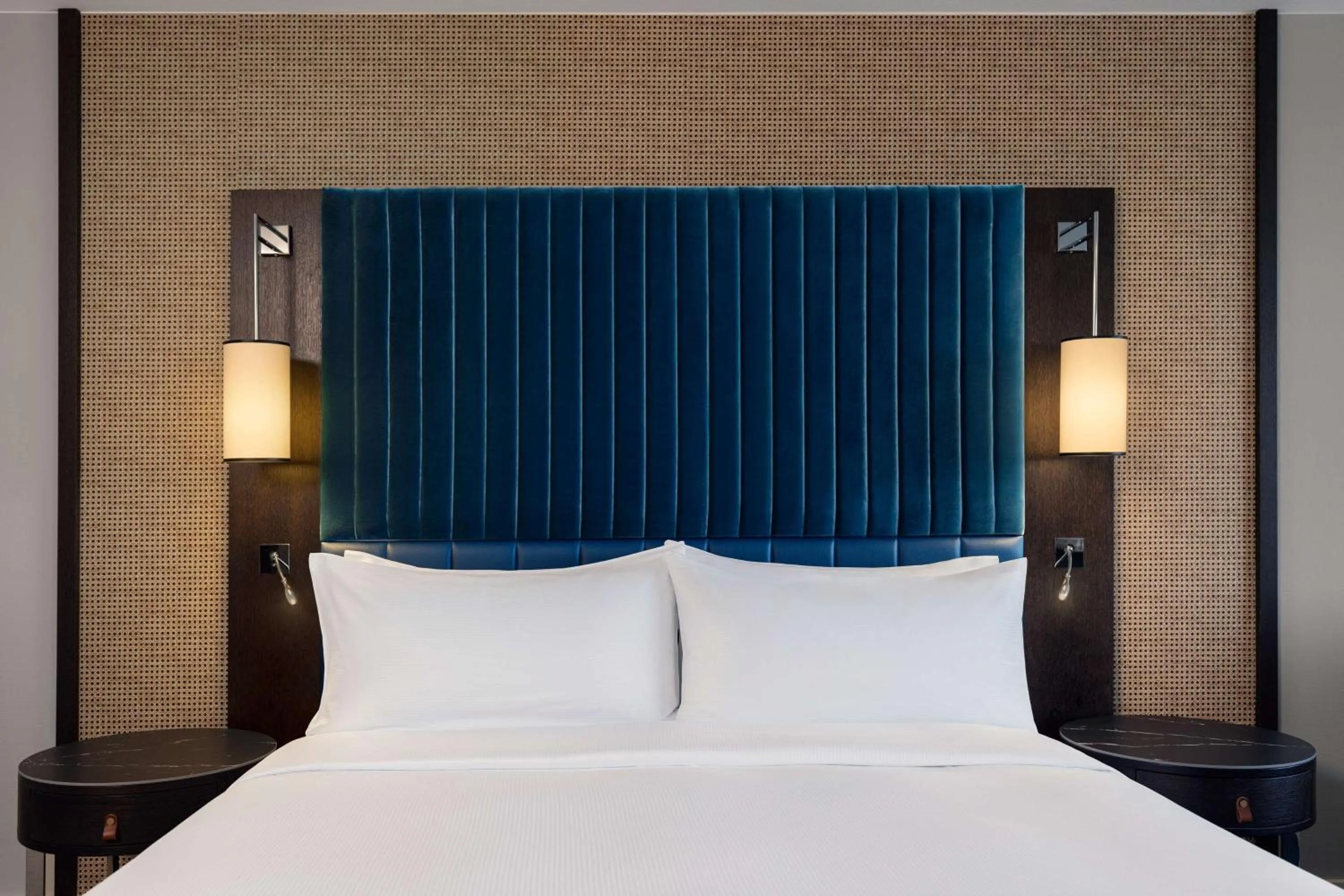 Bed in Hilton Vienna Waterfront