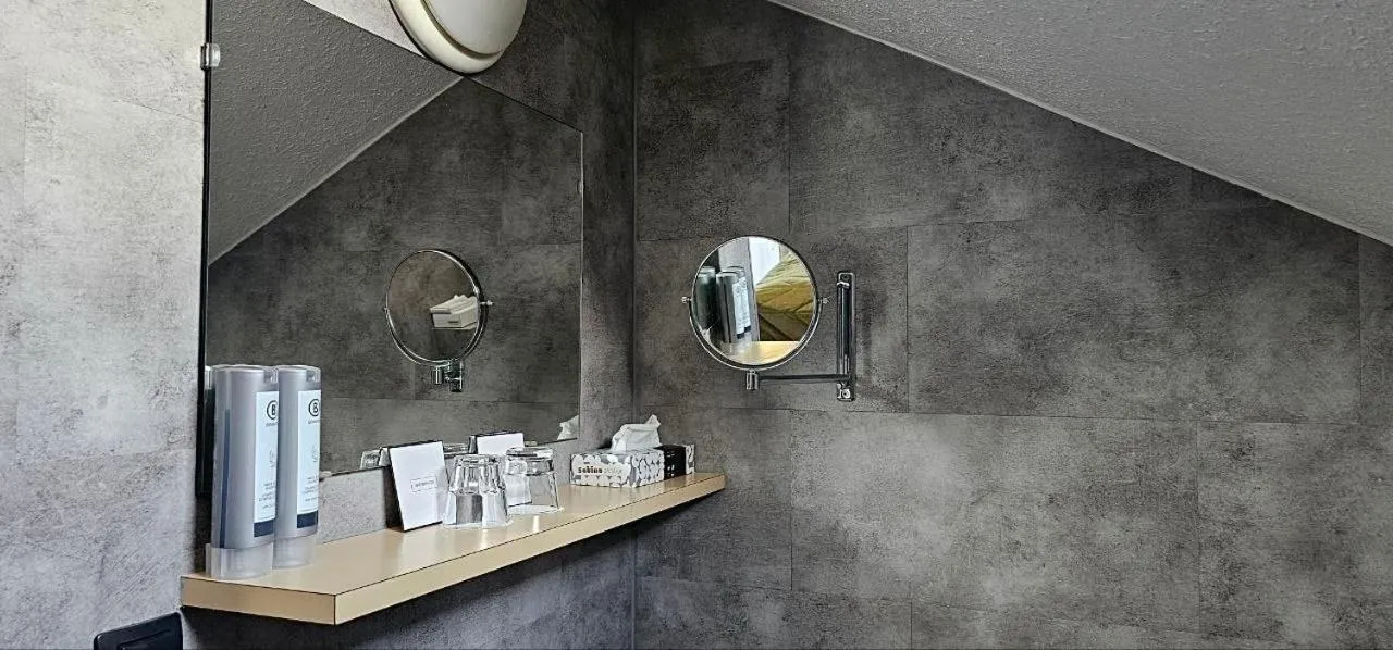 Bathroom in Mountains Hotel