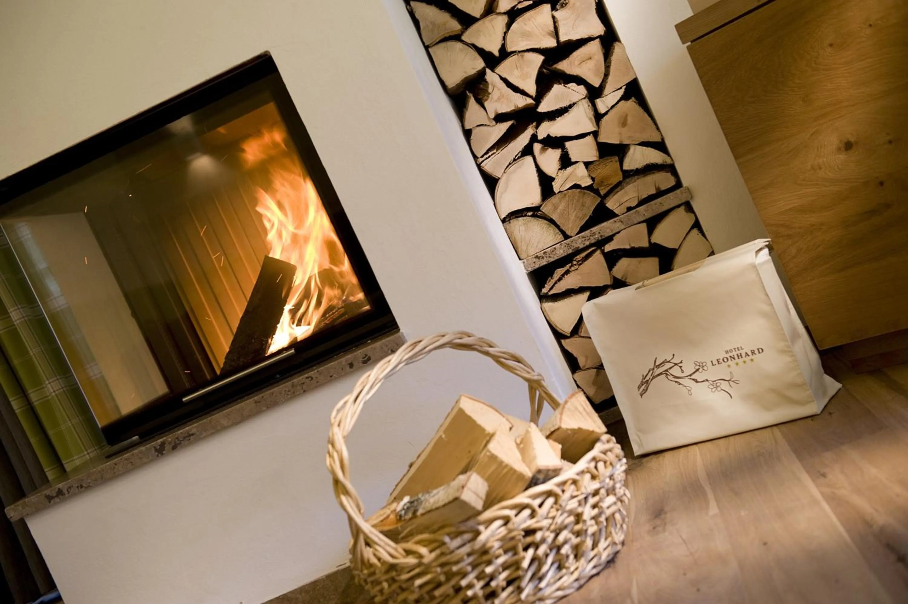 flat iron in Hotel Leonhard