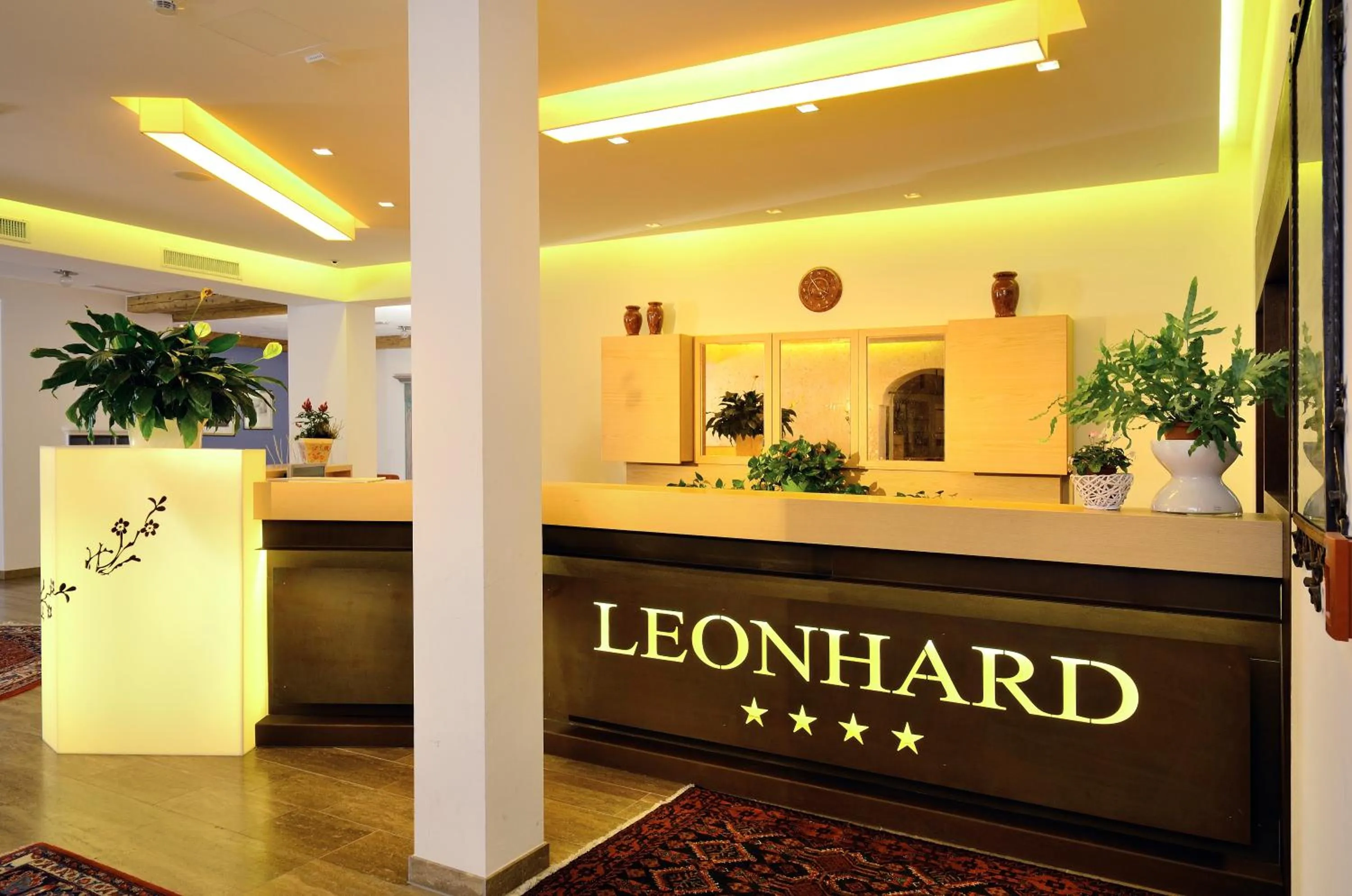 Lobby or reception in Hotel Leonhard
