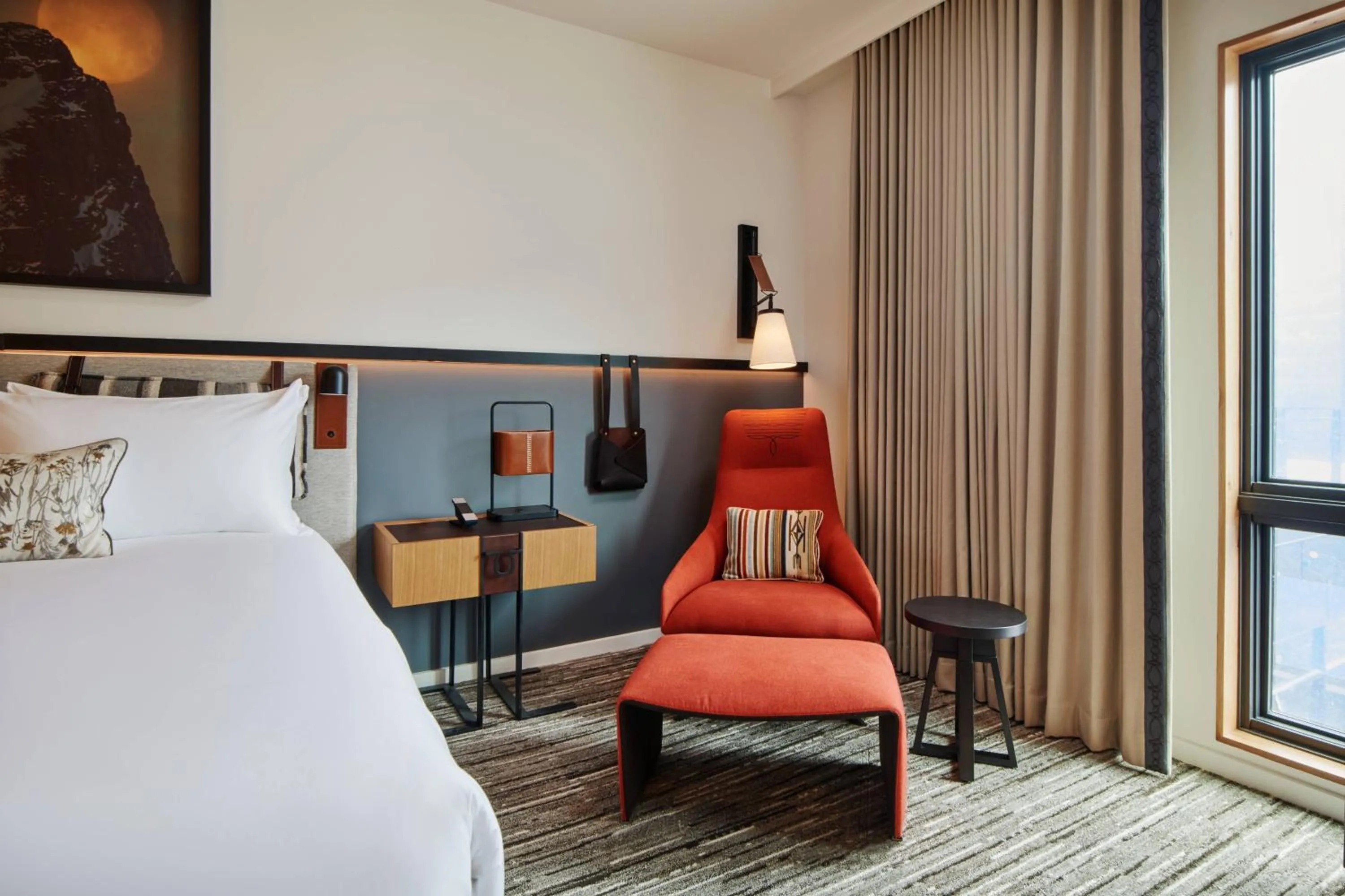 Photo of the whole room, Bed in The Cloudveil, Autograph Collection