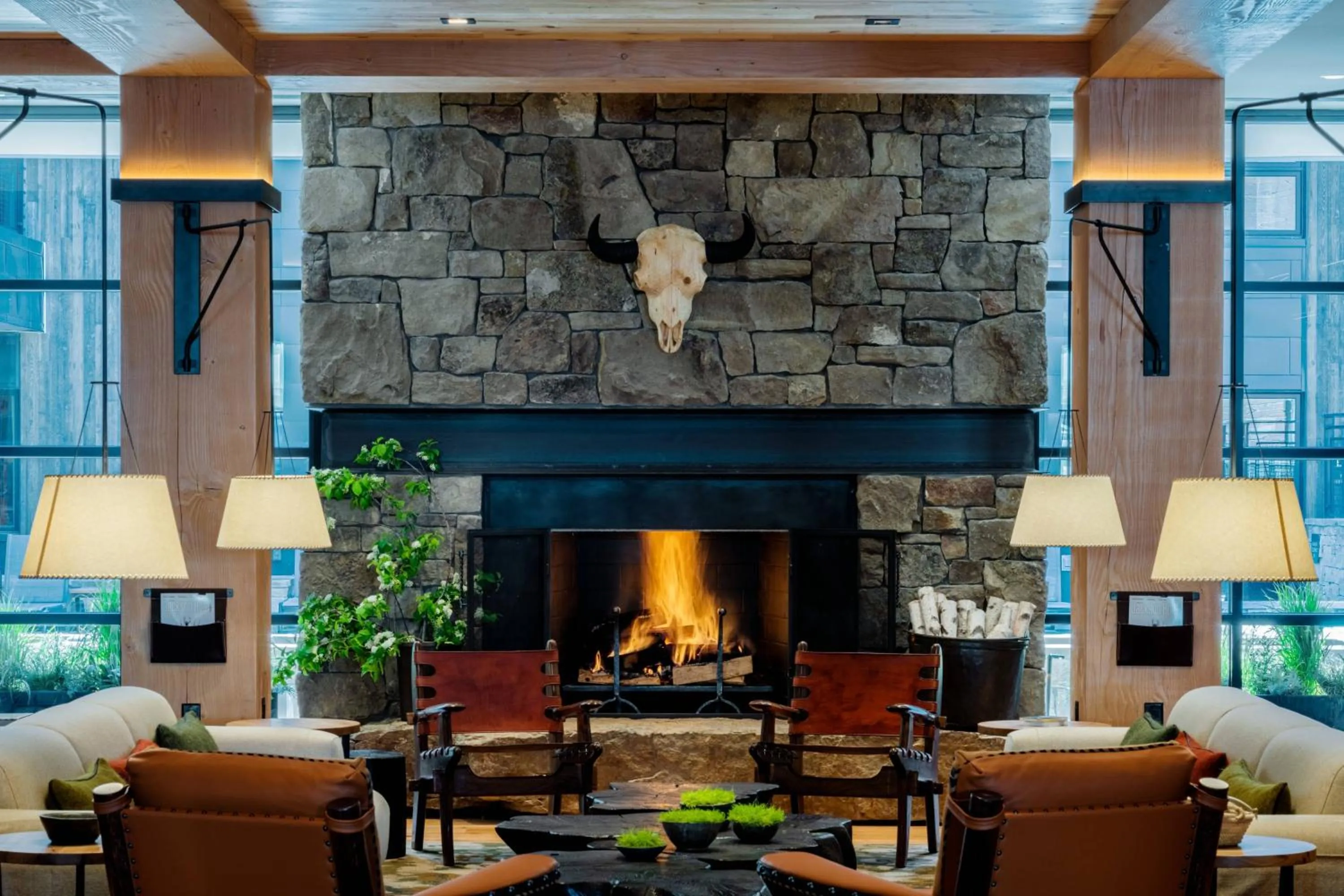 Lobby or reception in The Cloudveil, Autograph Collection