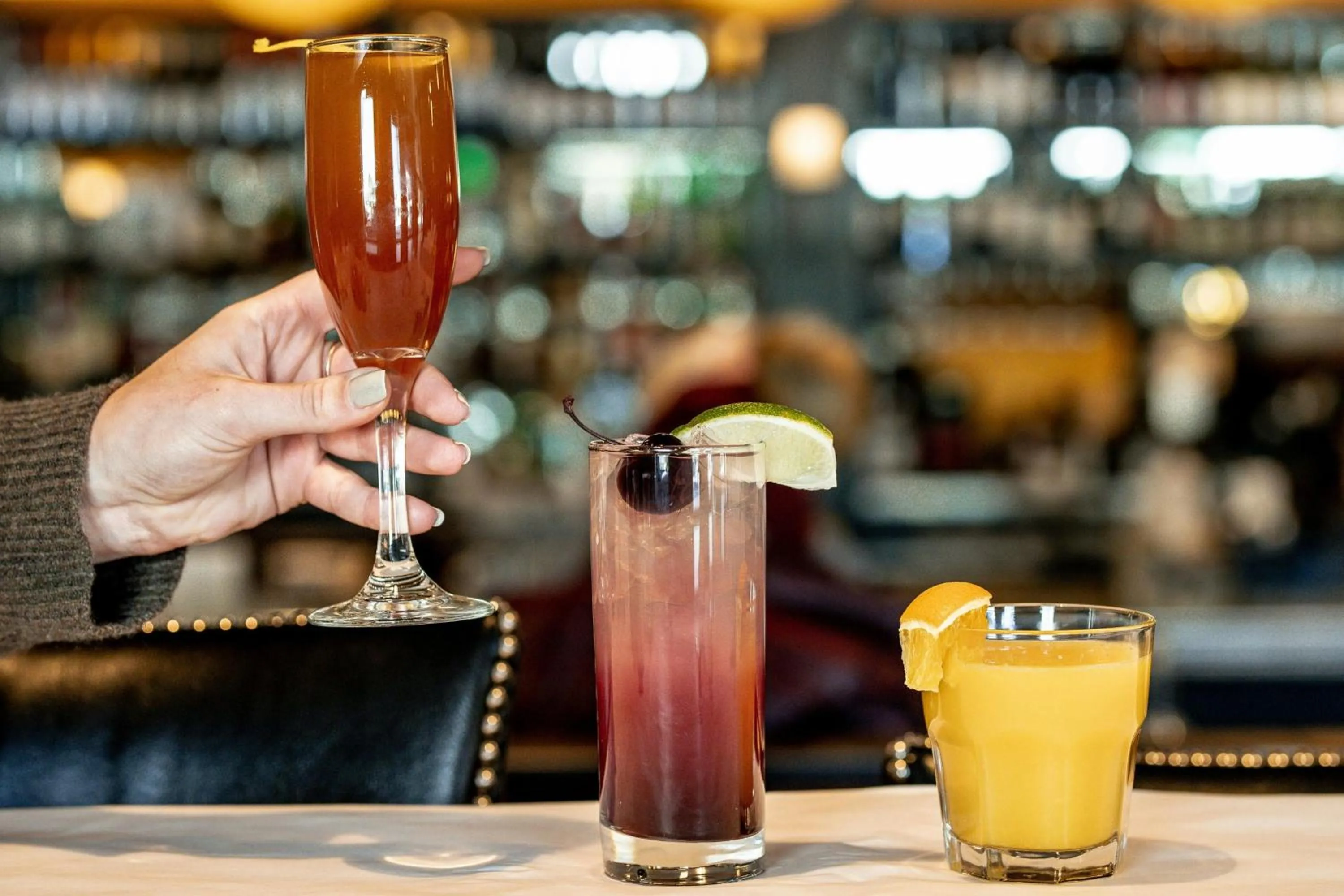 Restaurant/places to eat in The Cloudveil, Autograph Collection