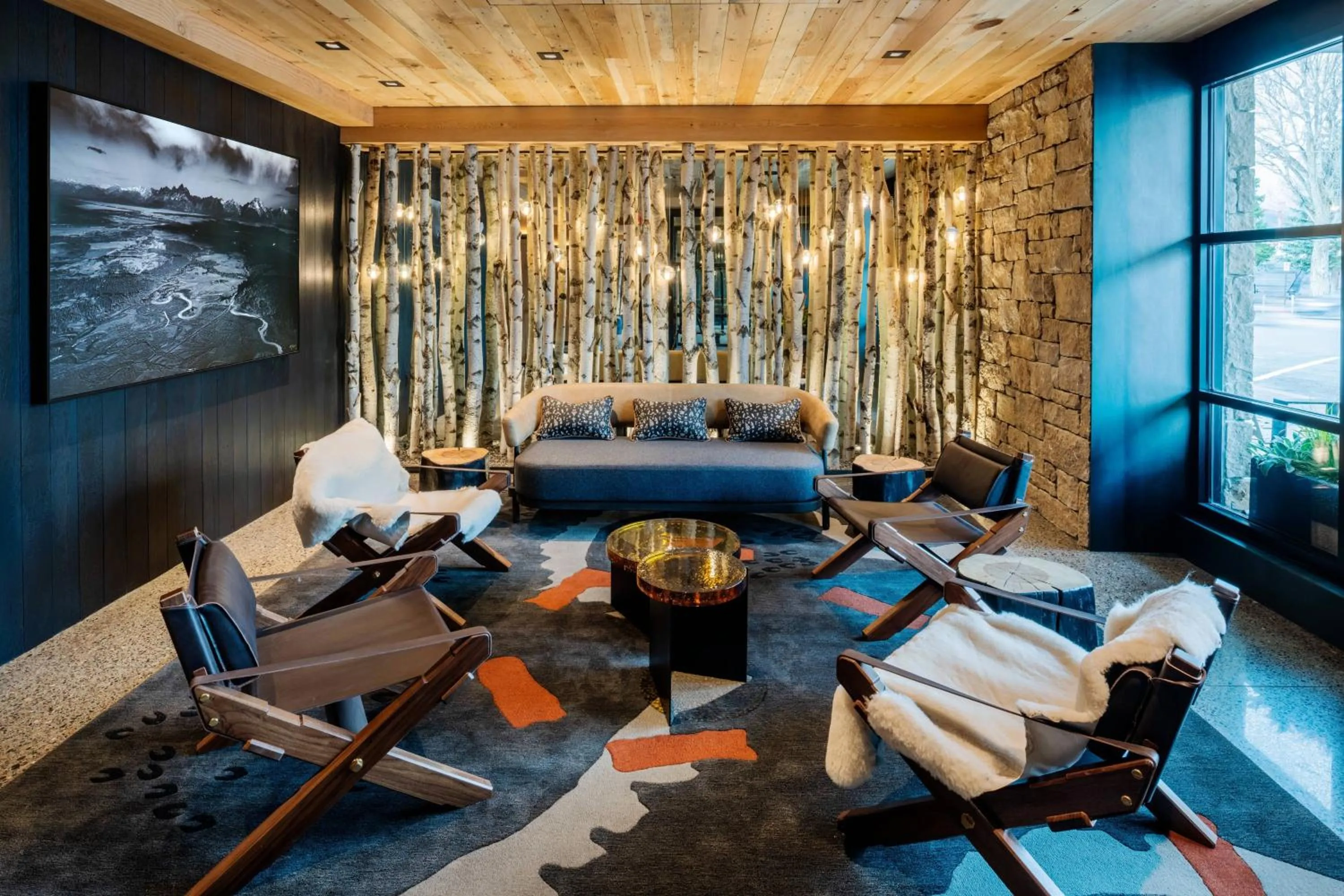 Lobby or reception, Bed in The Cloudveil, Autograph Collection