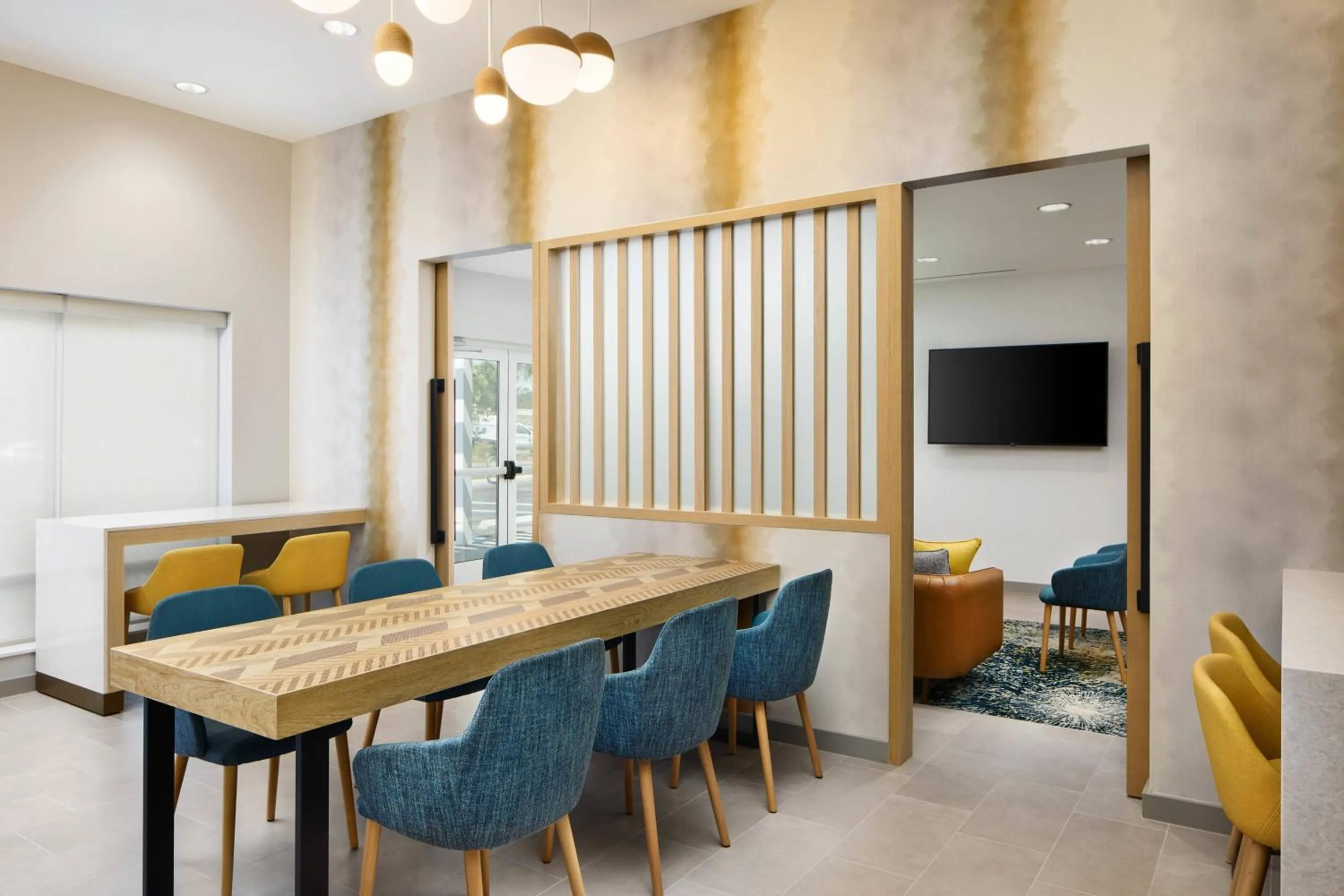 Lobby or reception in TownePlace Suites by Marriott Plant City