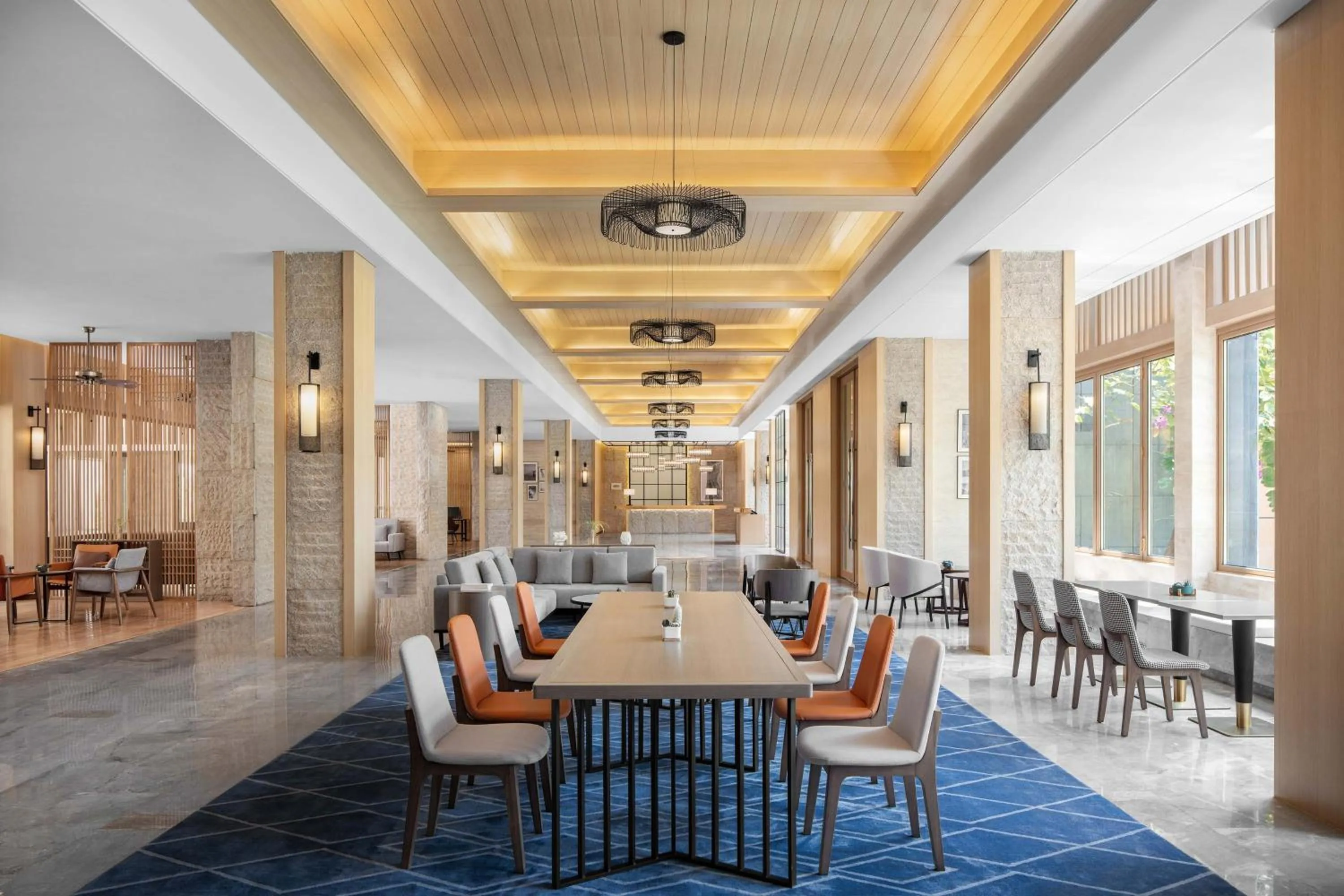 Lobby or reception in Sheraton Maoming Romantic Beach Resort