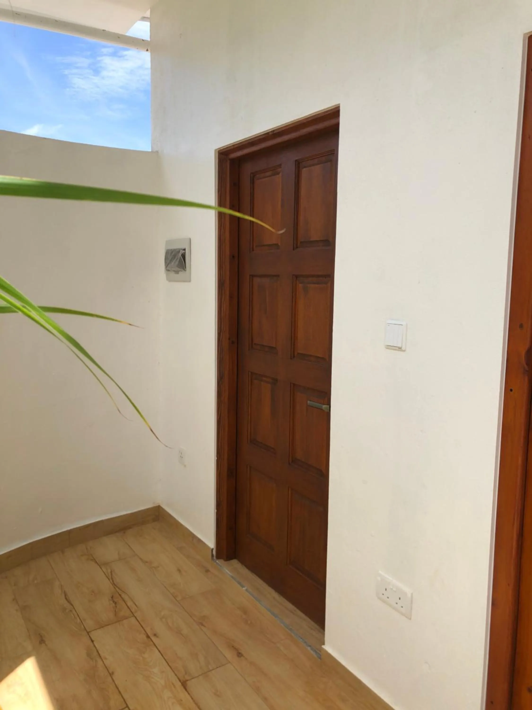 Facade/entrance in Dacha Thoddoo