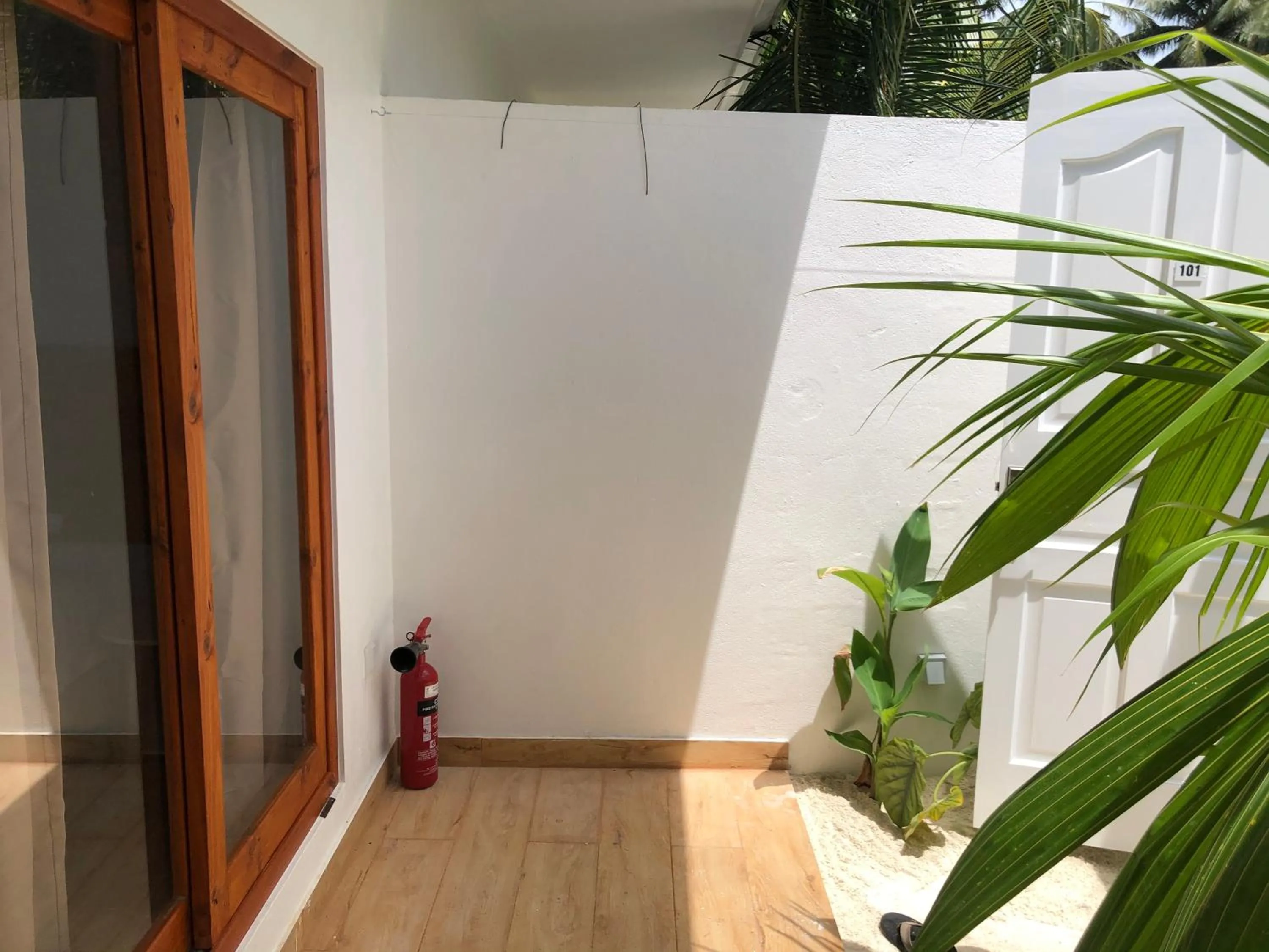 Patio in Dacha Thoddoo