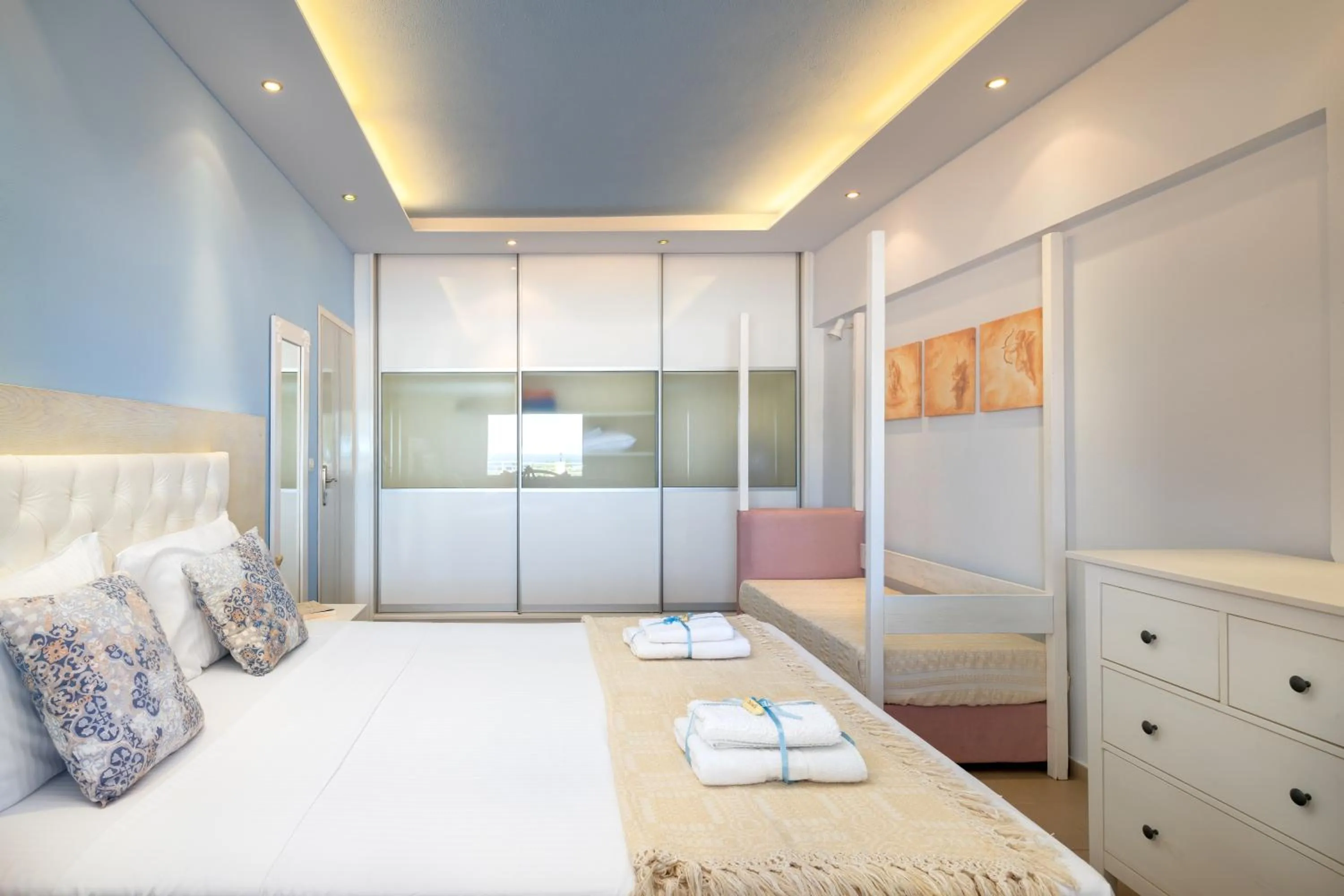 Bedroom, Bed in Aegean Apartments