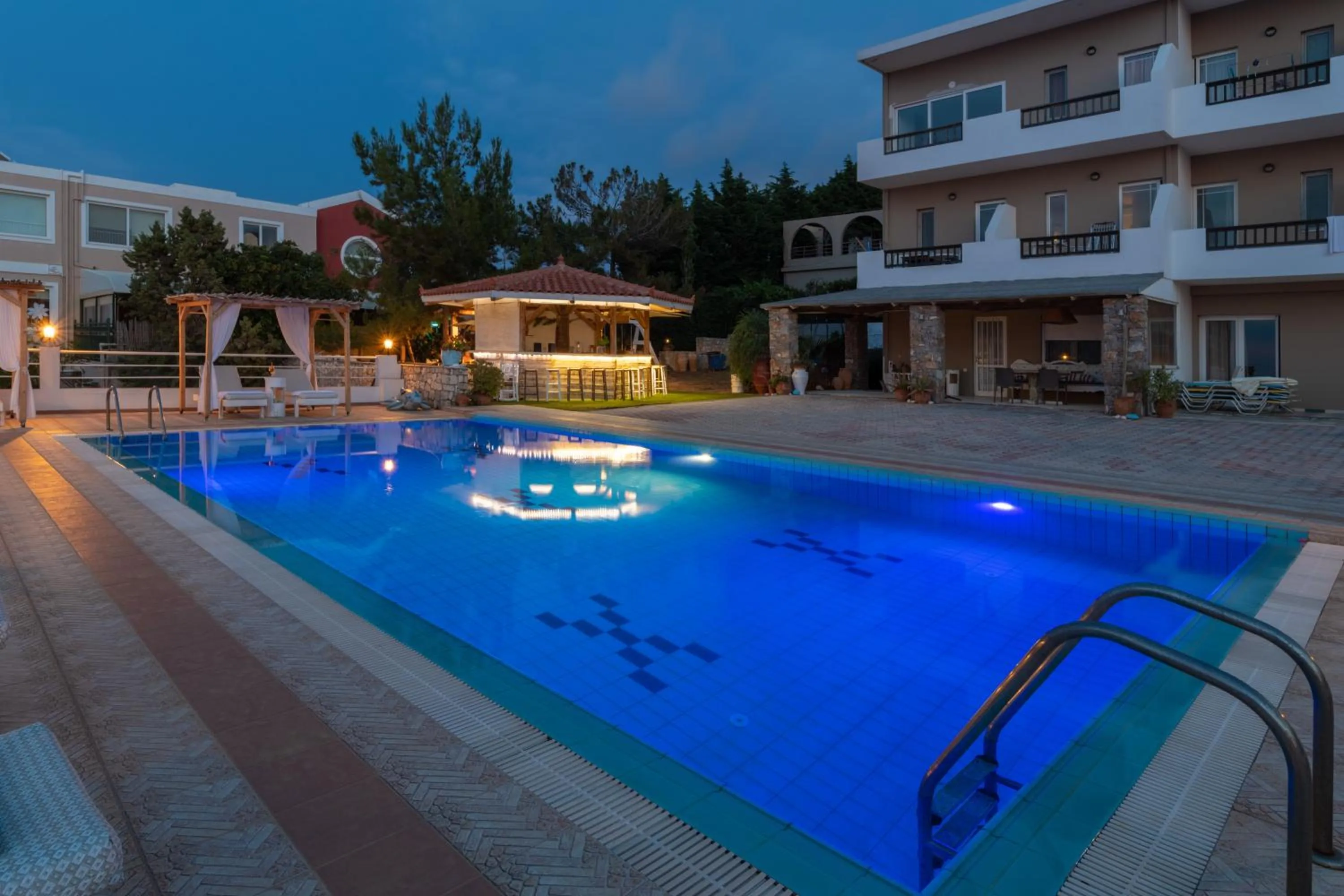 Swimming pool in Aegean Apartments