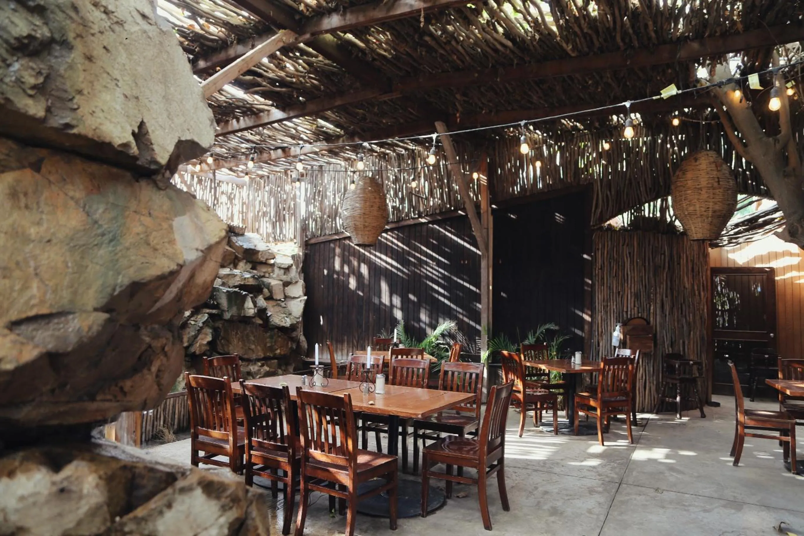 Restaurant/places to eat in Hotel Valle 13 Ruta del Vino