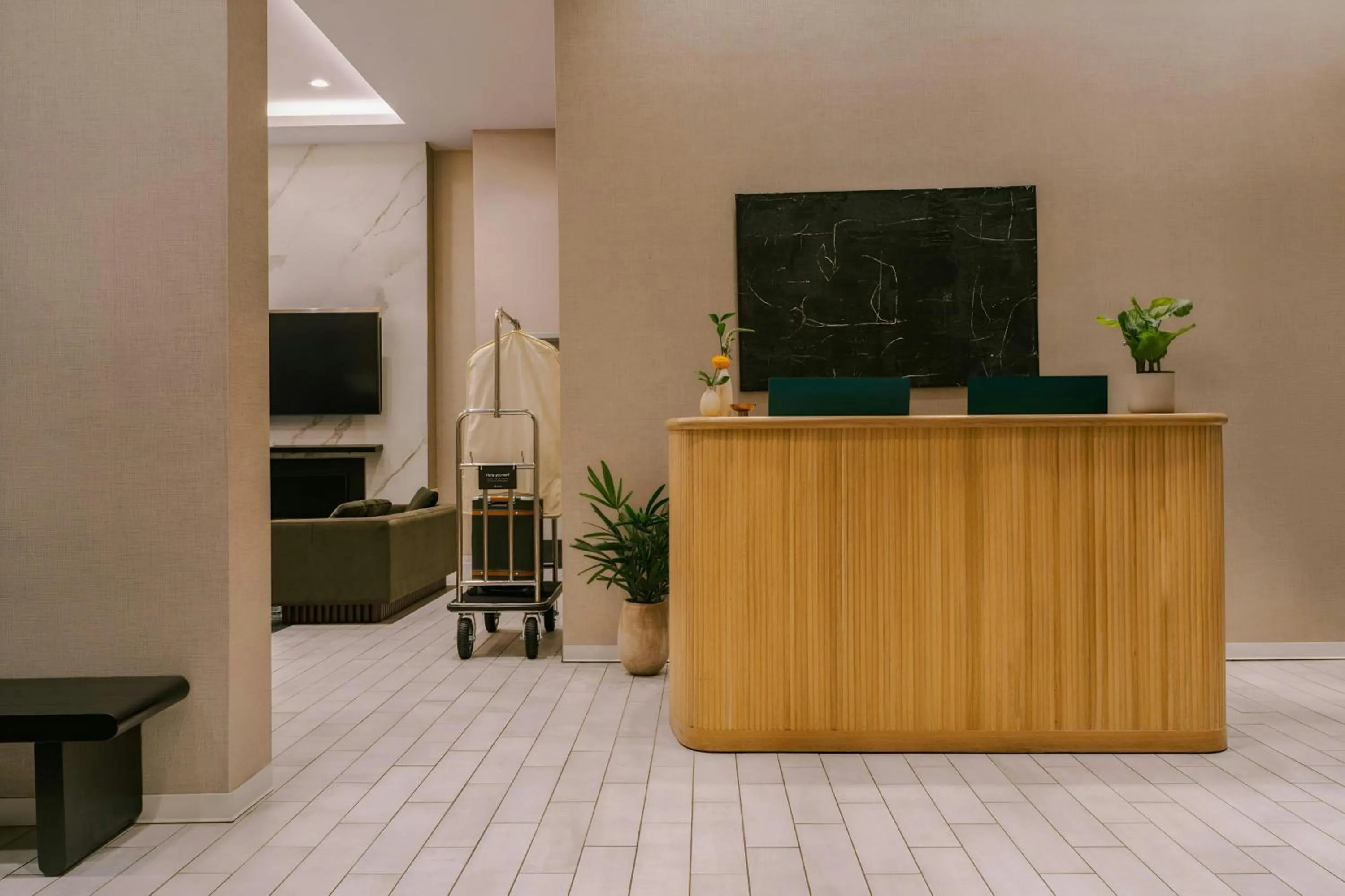 Lobby or reception in Sonder by Marriott Bonvoy The Witherspoon Apartments Center City