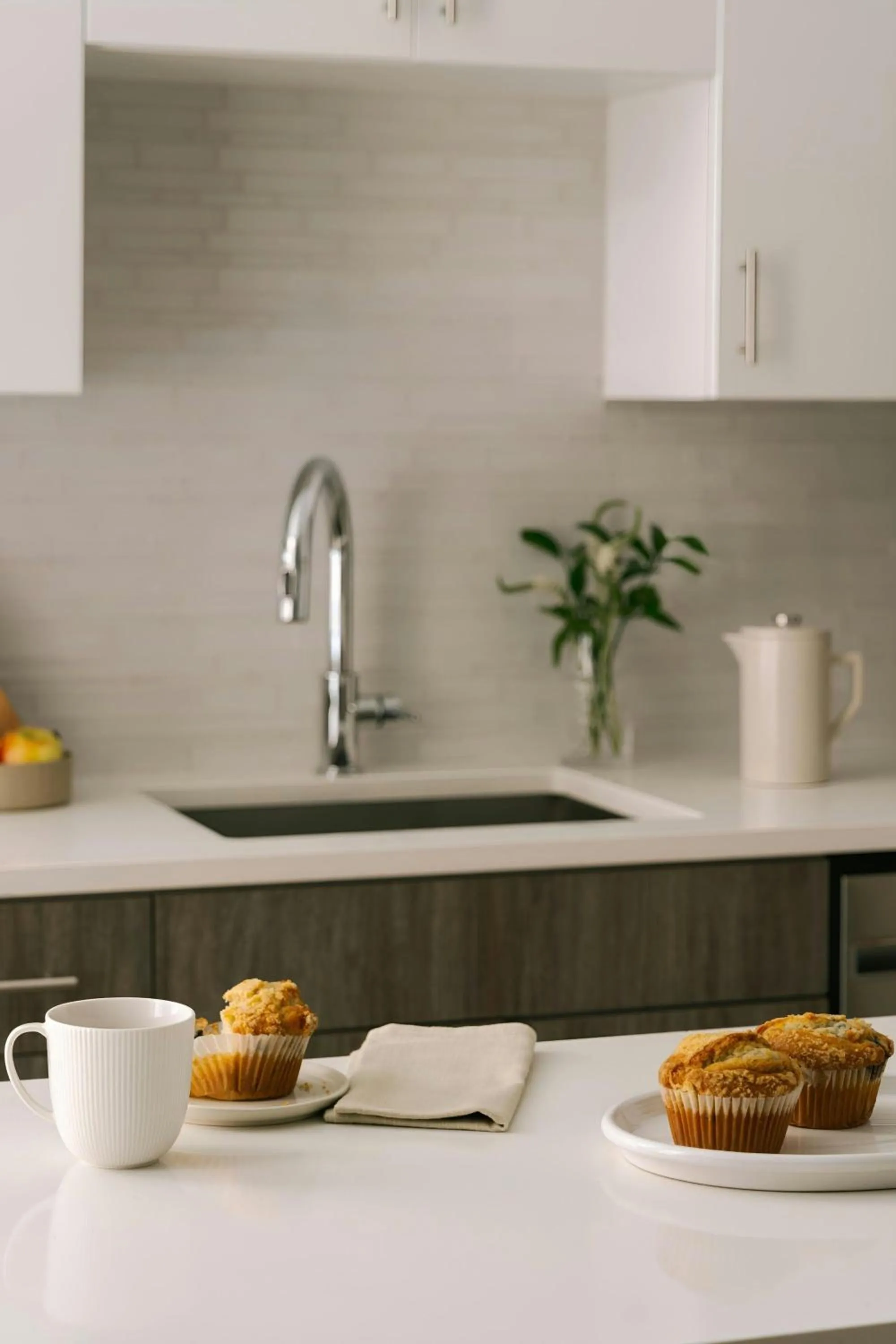 Kitchen or kitchenette in Sonder by Marriott Bonvoy The Witherspoon Apartments Center City
