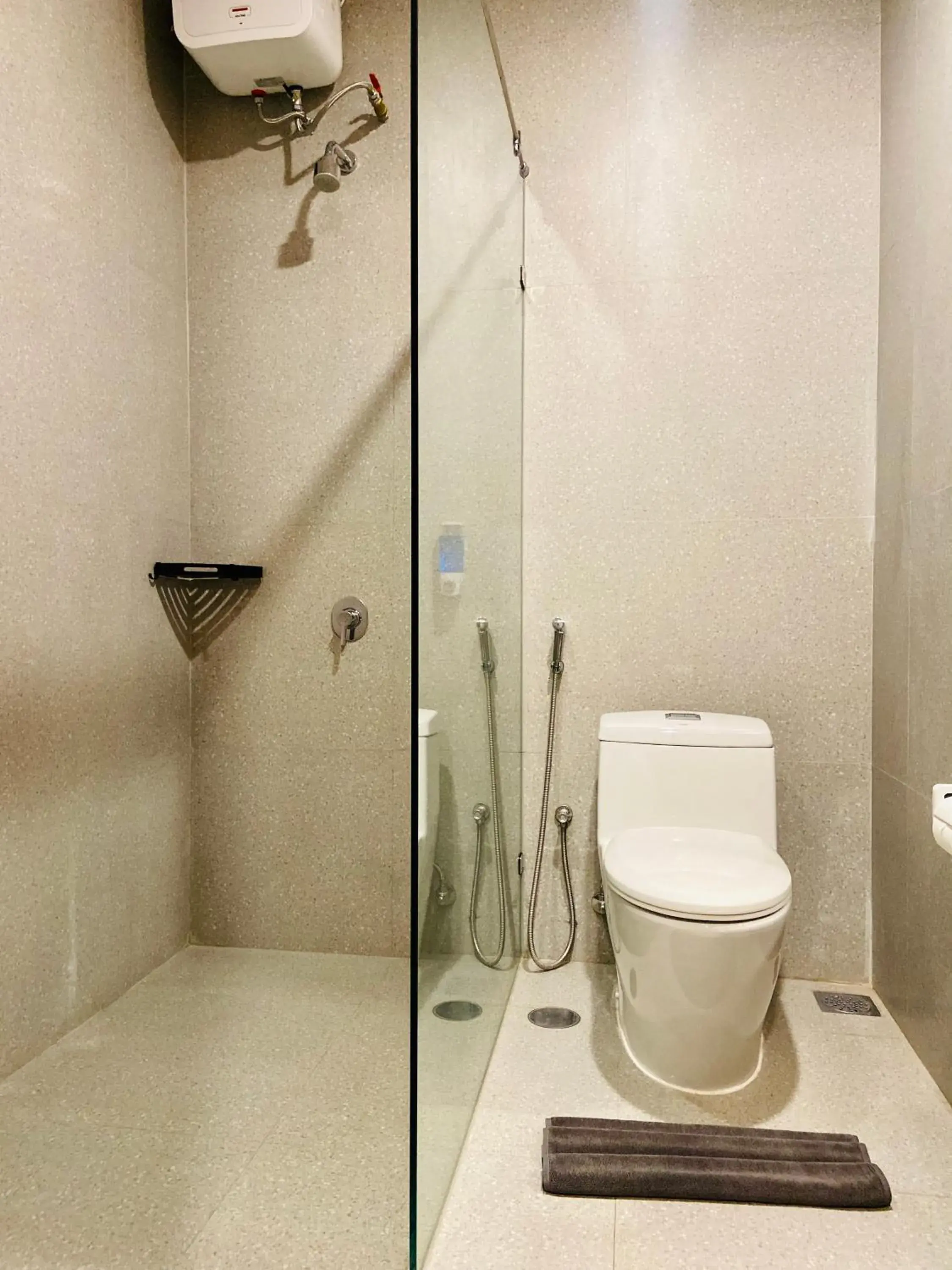 Deluxe Double Room with Sea View in Kambaniru Beach Hotel and Resort Deluxe Double Room with Sea View in Kambaniru Beach Hotel and Resort