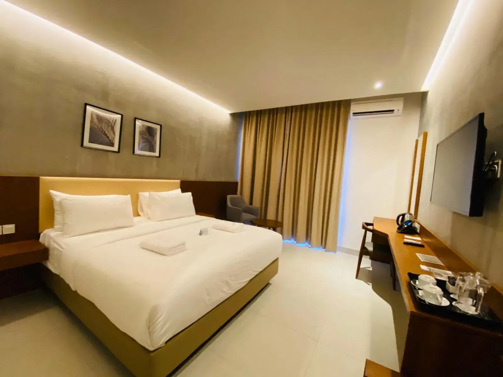 Double Room with Garden View in Kambaniru Beach Hotel and Resort Double Room with Garden View in Kambaniru Beach Hotel and Resort