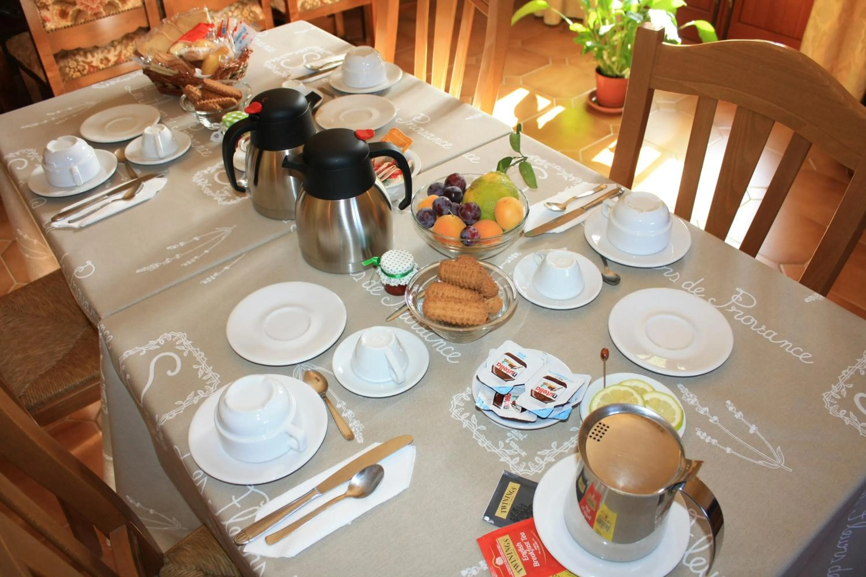 Breakfast in B&B Villa Calagioli