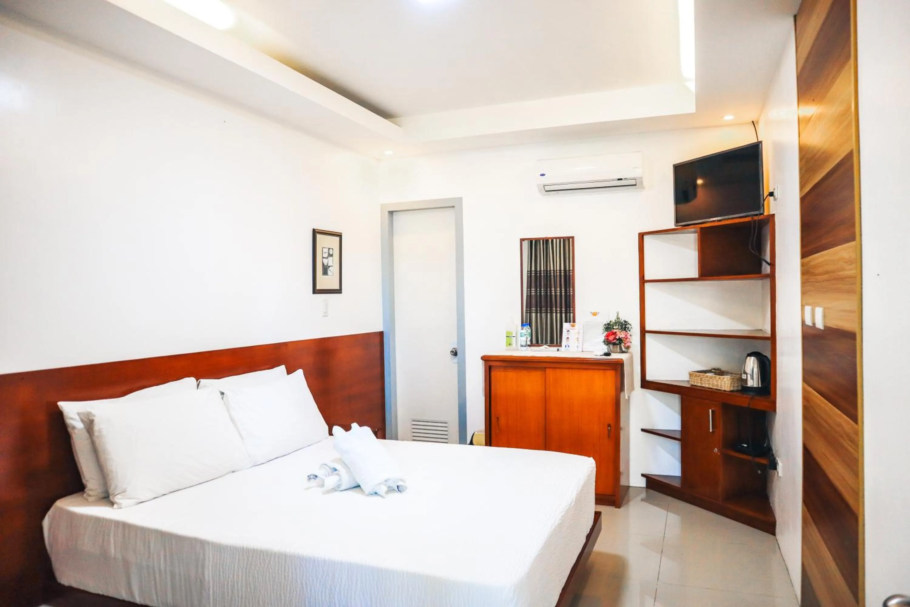 Bedroom, Bed in Youhan Beach Resort