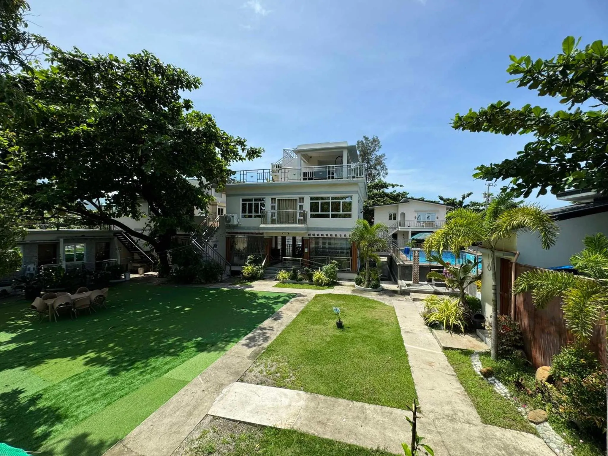 Garden view in Youhan Beach Resort