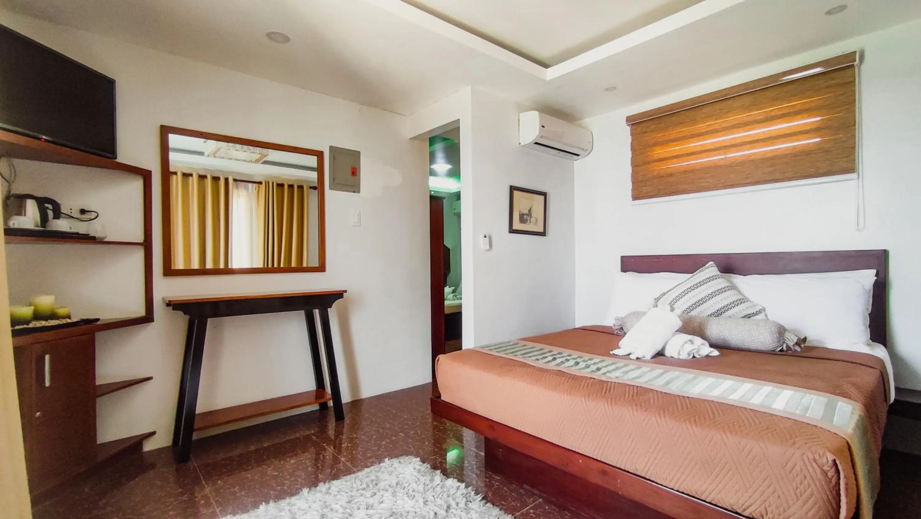 Bedroom, Bed in Youhan Beach Resort
