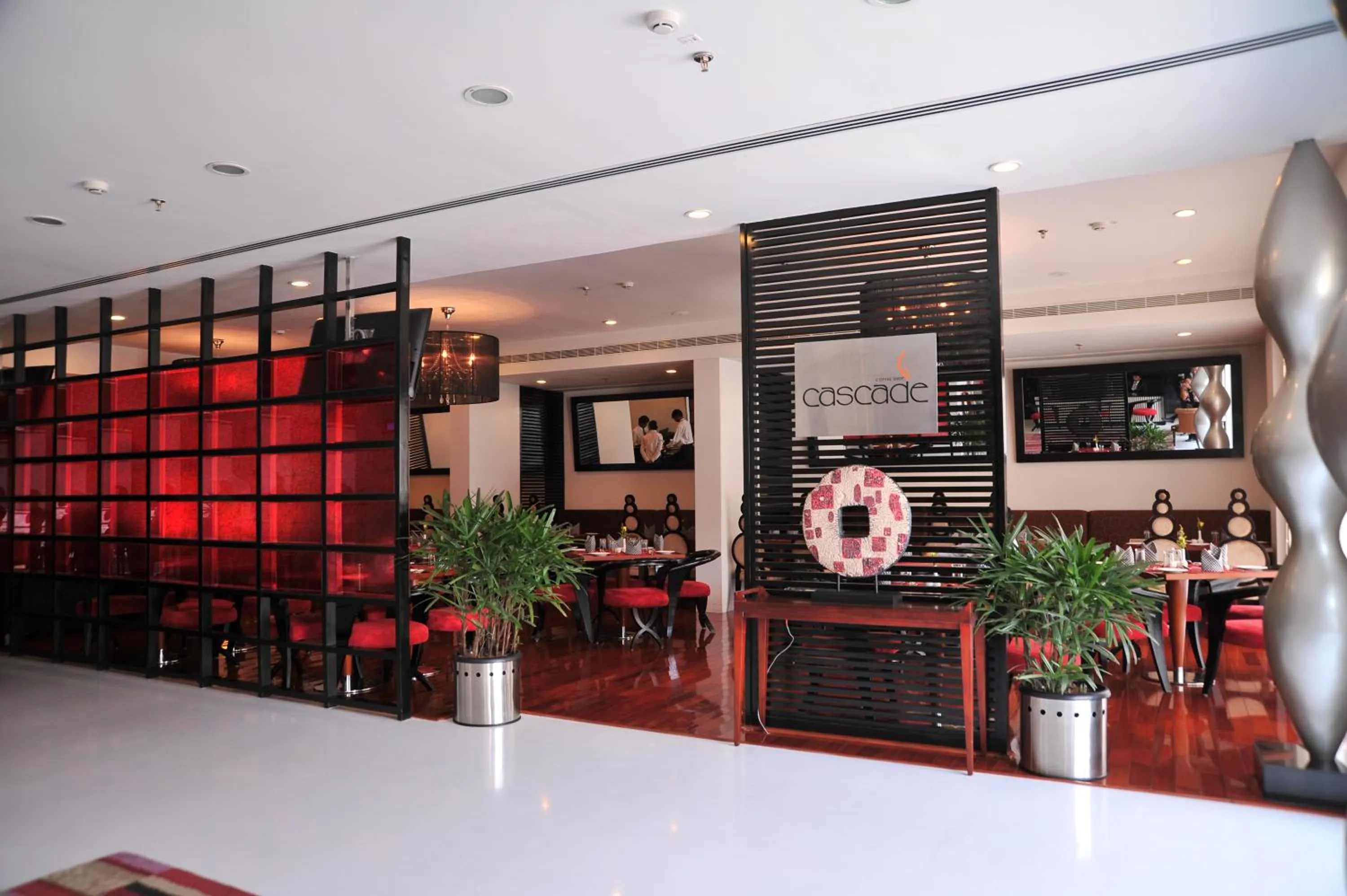 Ebony Boutique Hotel