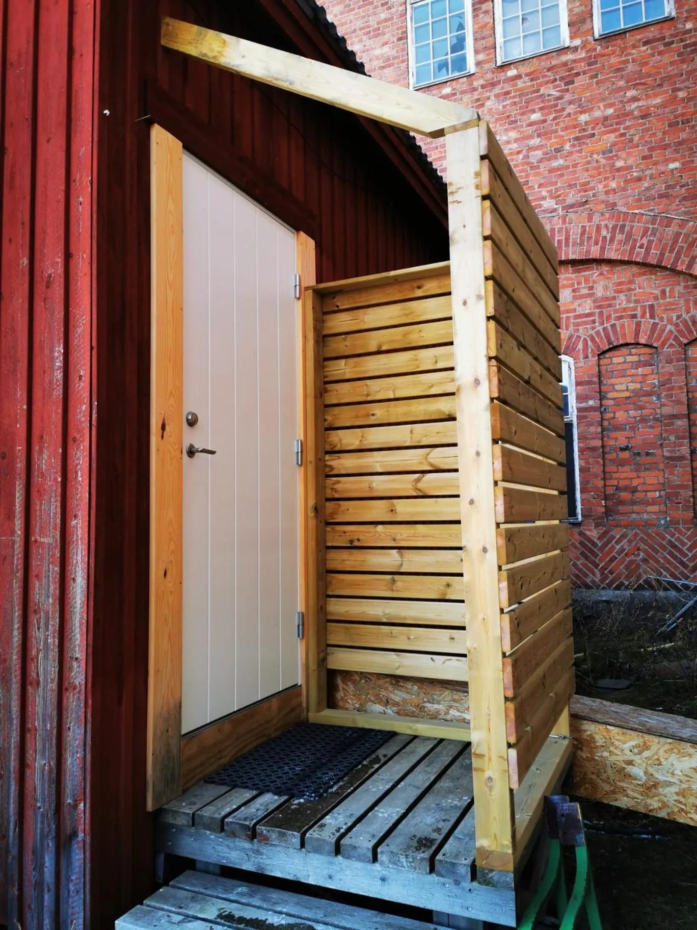 Abisko Guesthouse & Activities