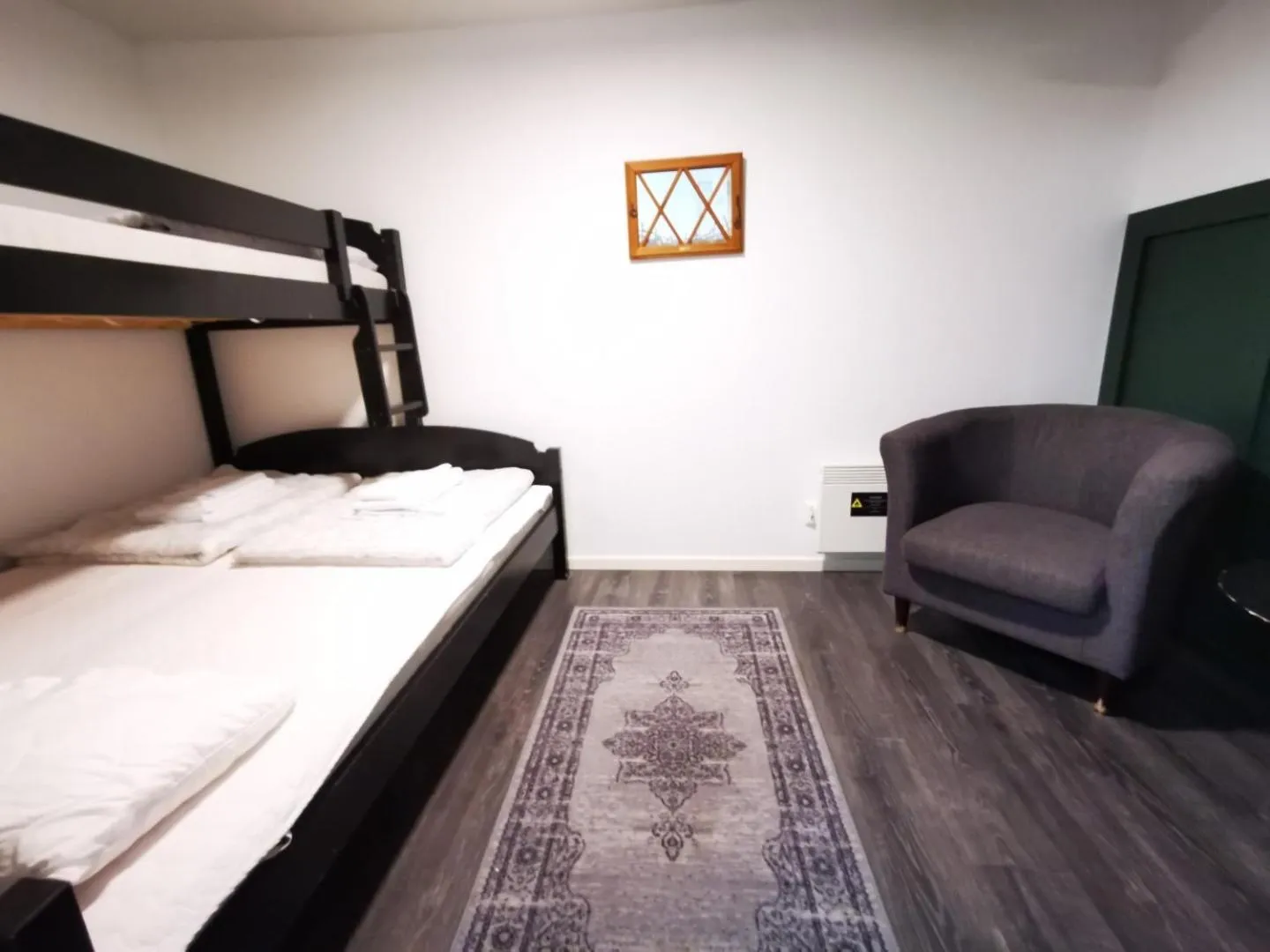 Bed in Abisko Guesthouse & Activities