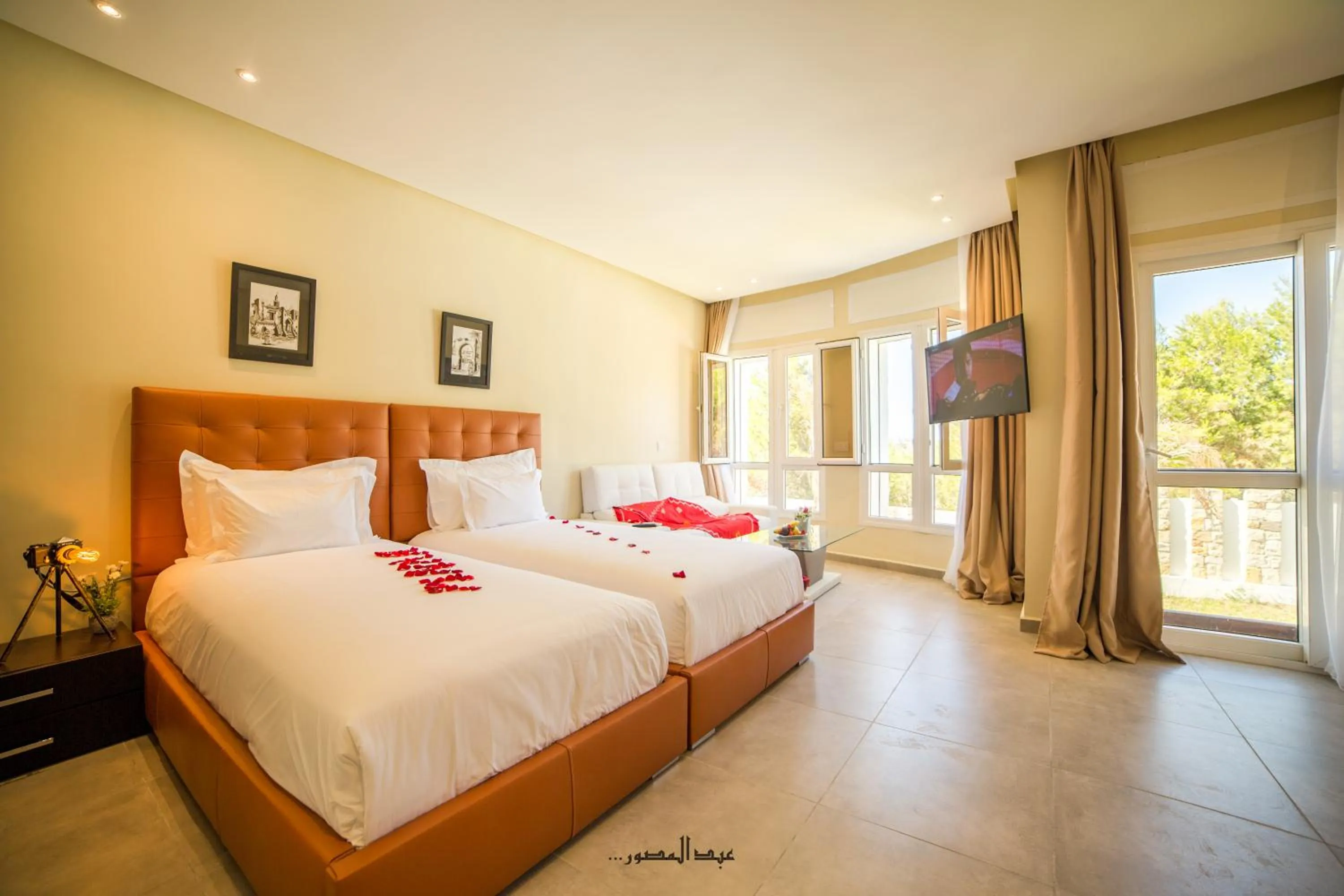 Bed in Mnar Park aqua park