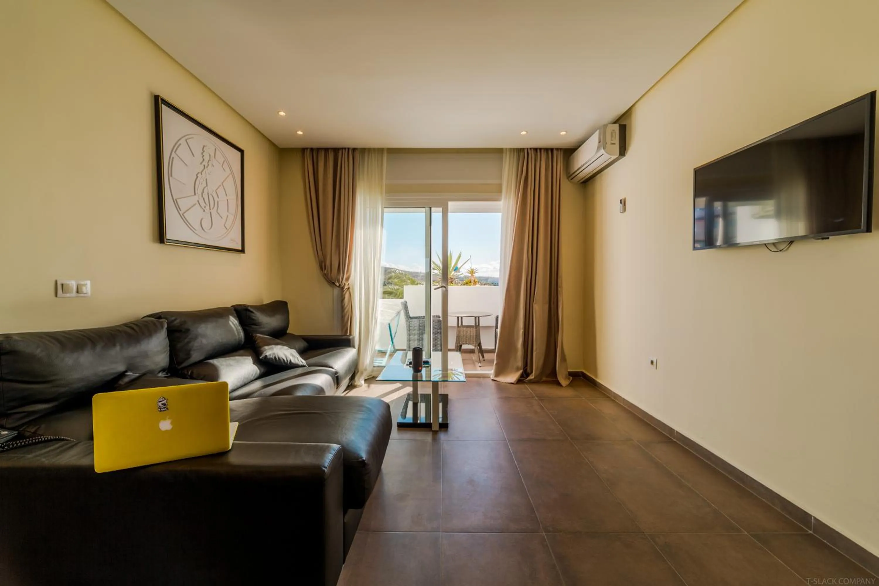 Living room in Mnar Park aqua park