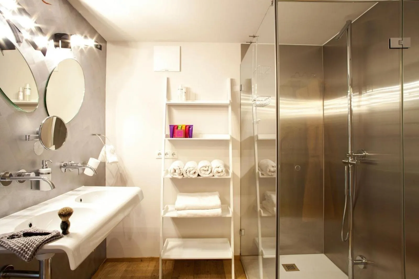 Bathroom in Raffl's Tyrol Hotel