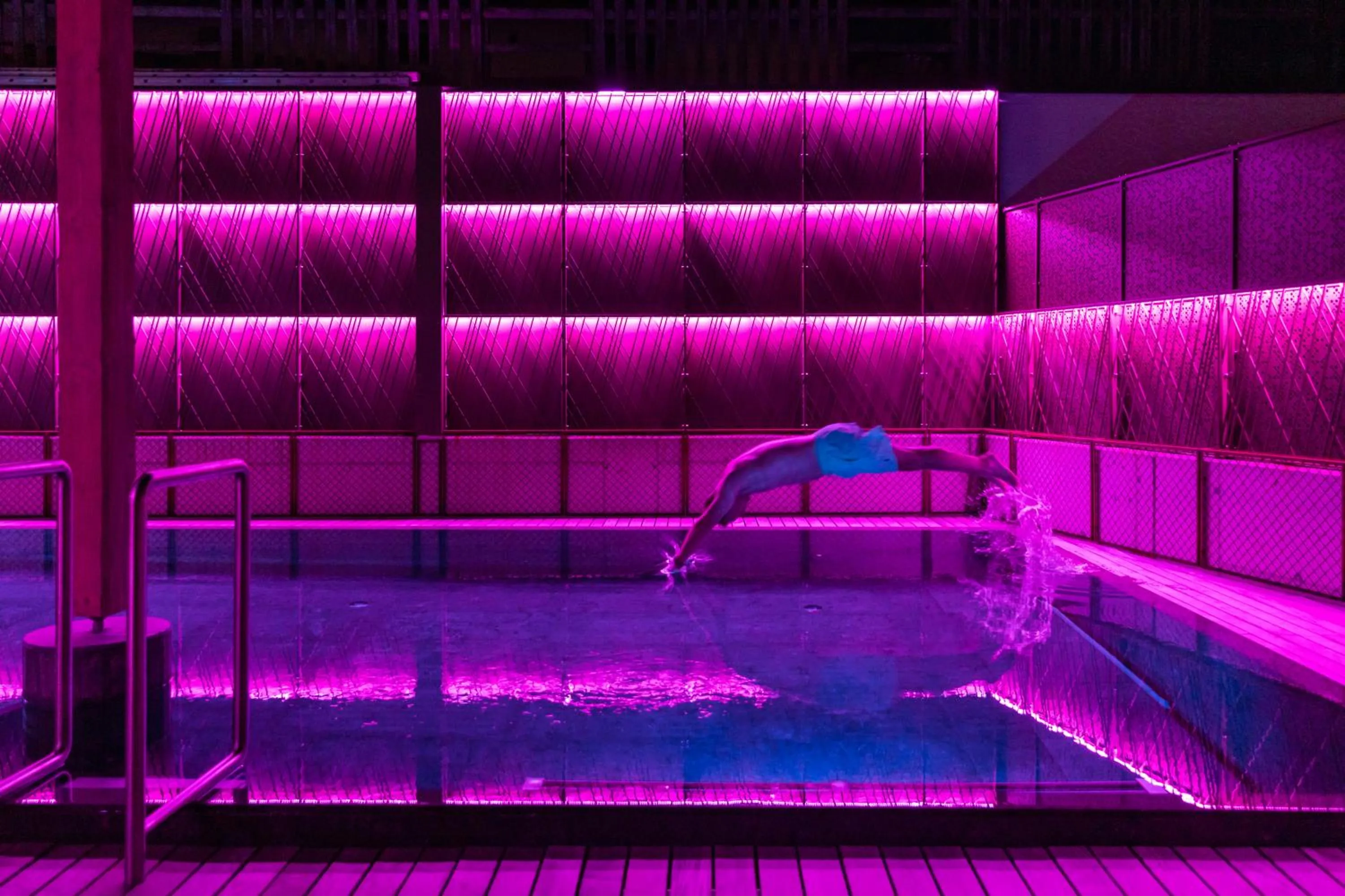 Swimming pool in Raffl's Tyrol Hotel