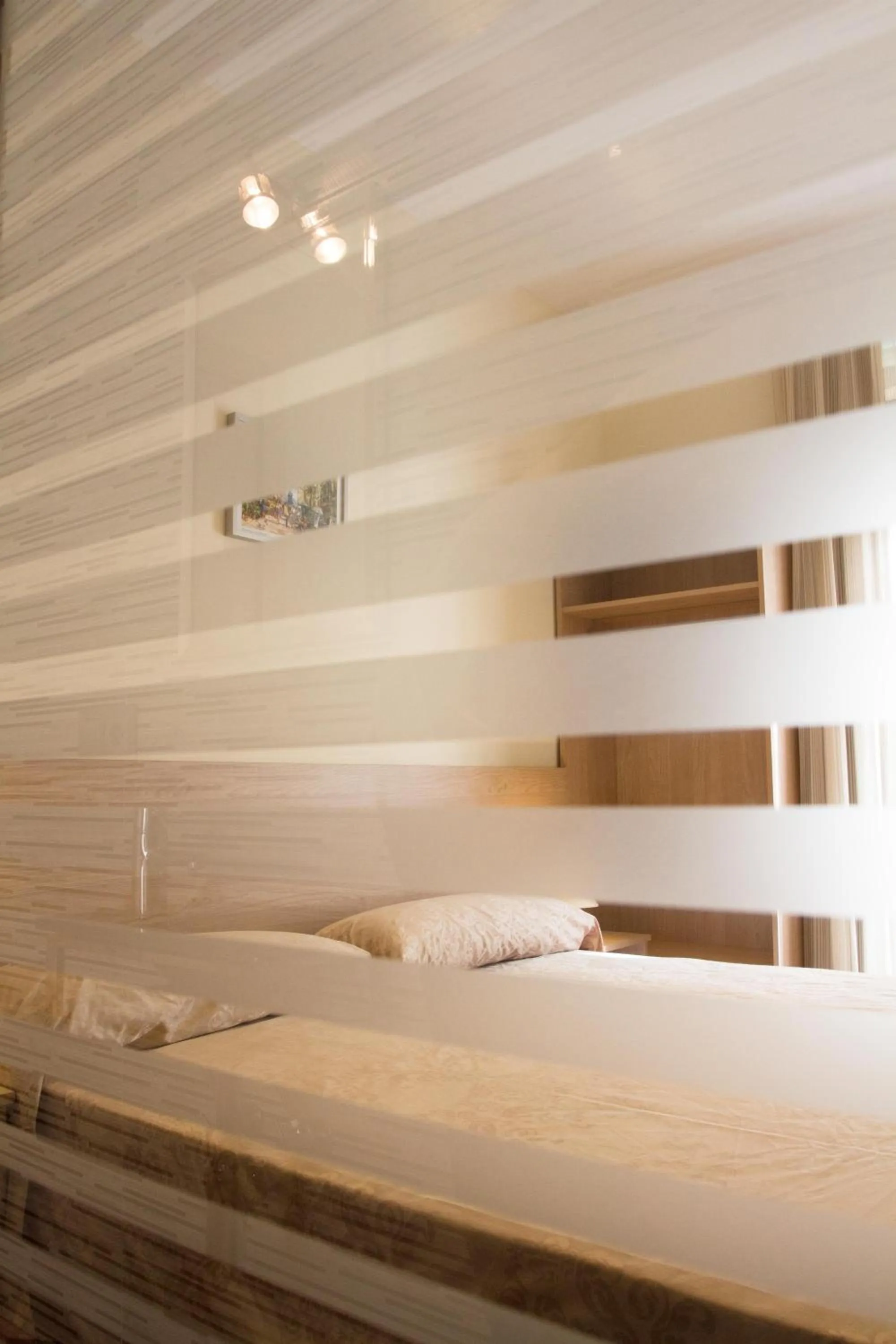 Bed in Hostal Excellence